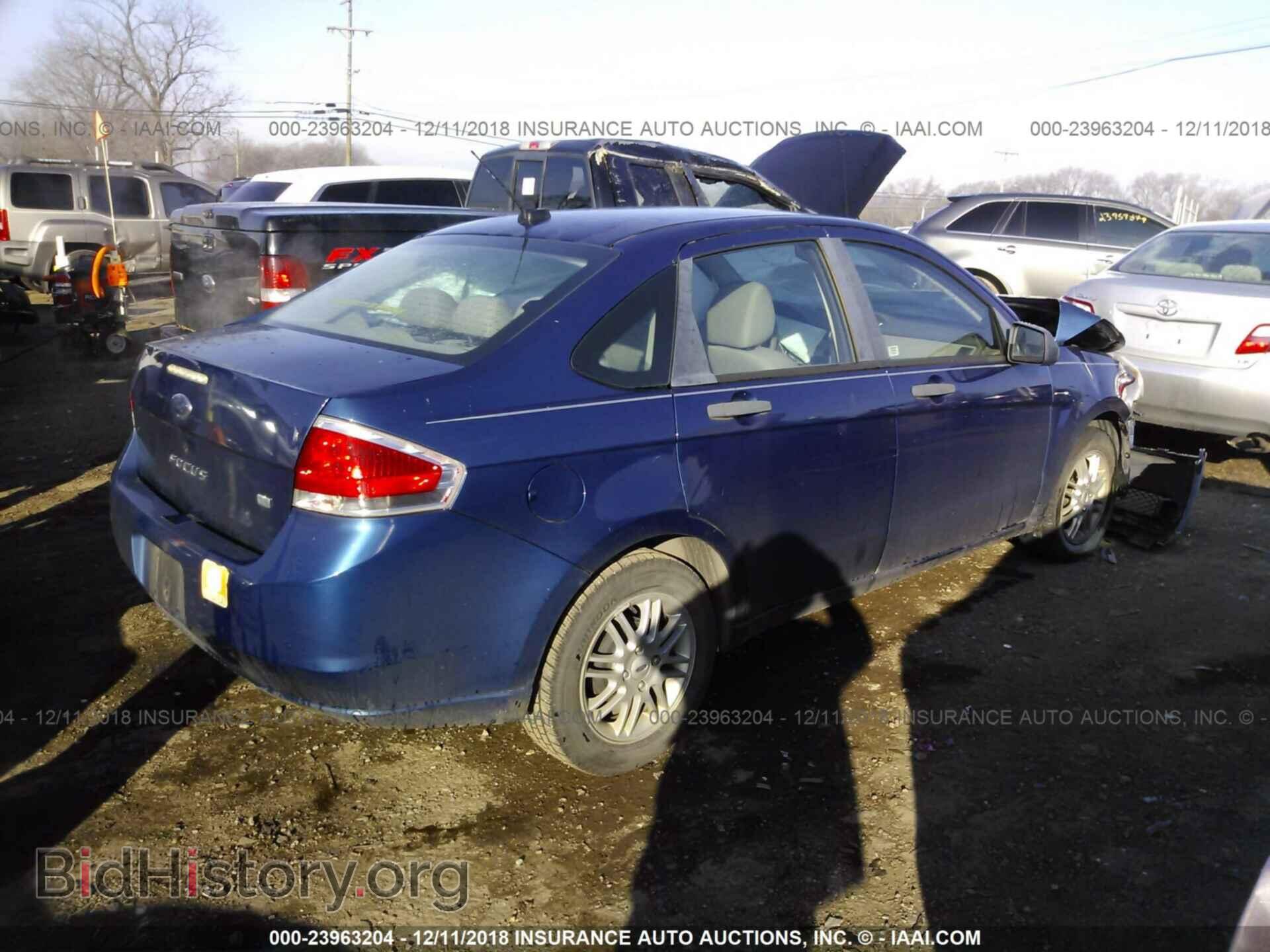 2009 FORD FOCUS - VIN: 1FAHP35N09W180665 - Фото 4