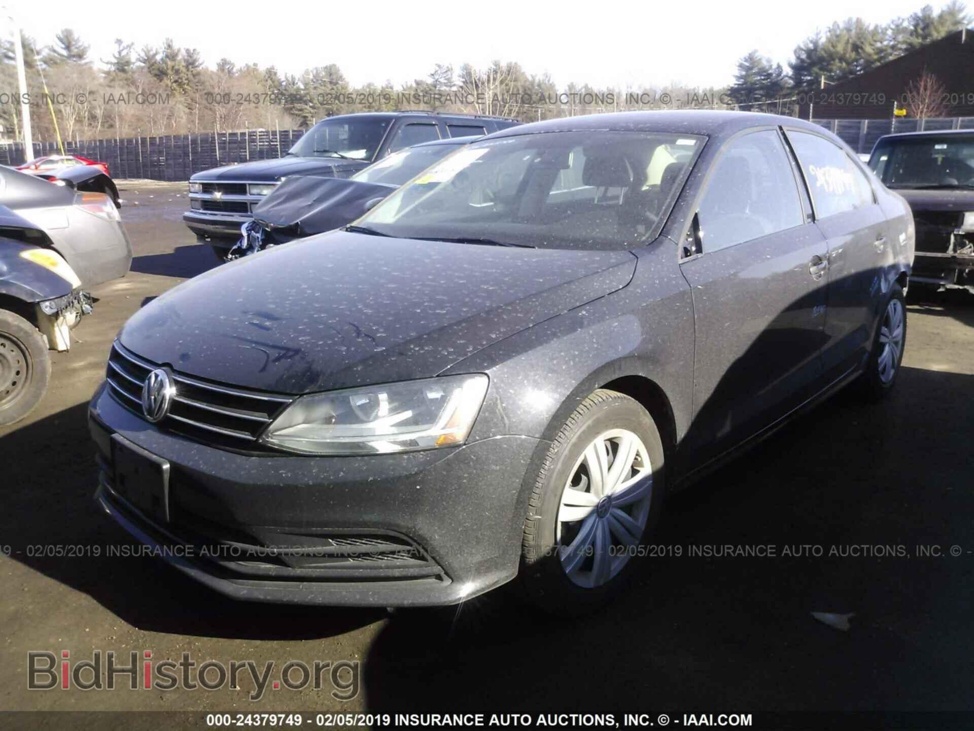 2017 VOLKSWAGEN JETTA - VIN: 3VW2B7AJ9HM350039 - Photo 2