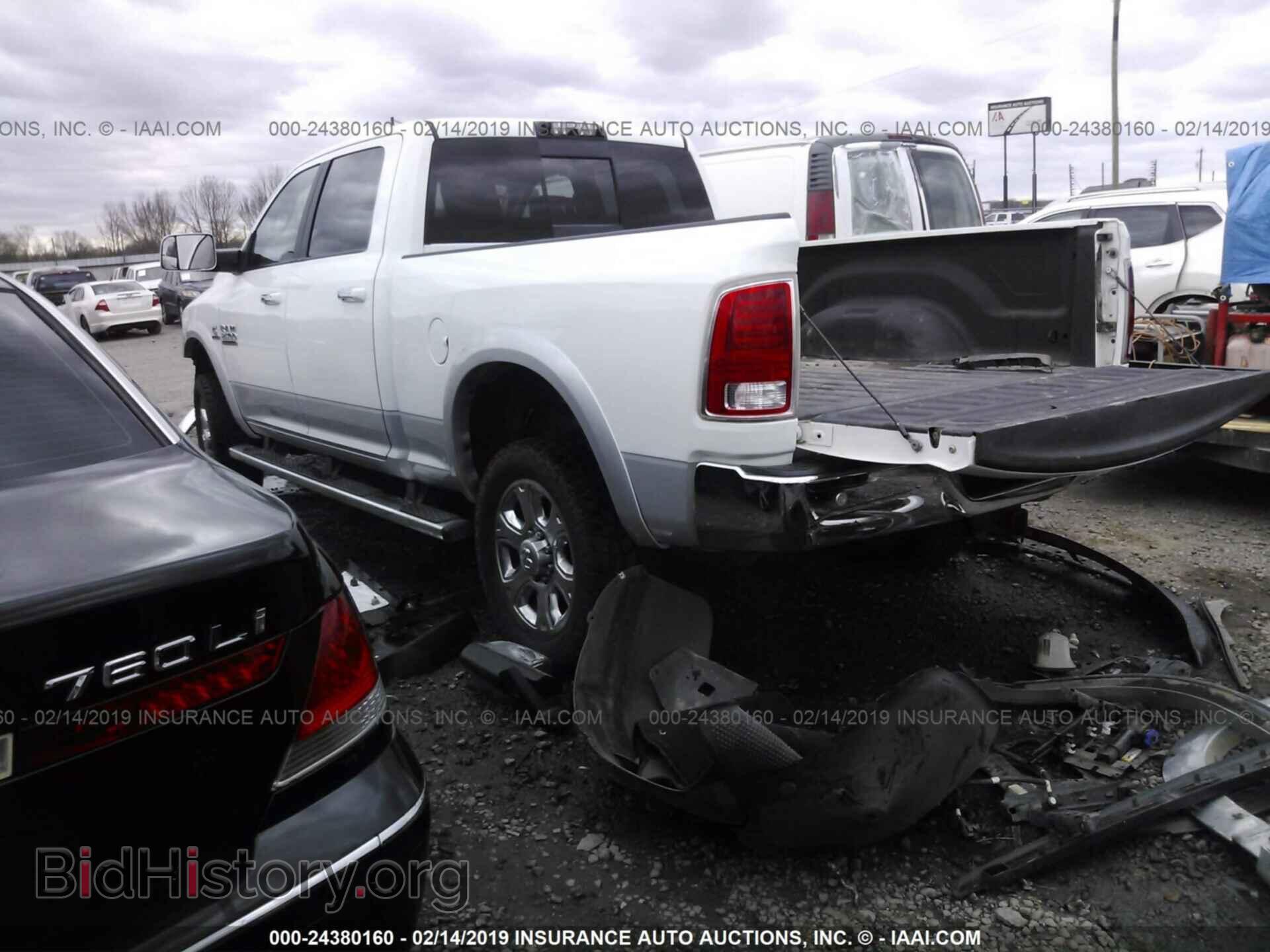 2016 RAM 2500 - VIN: 3C6UR5FL7GG159746 - Фото 2