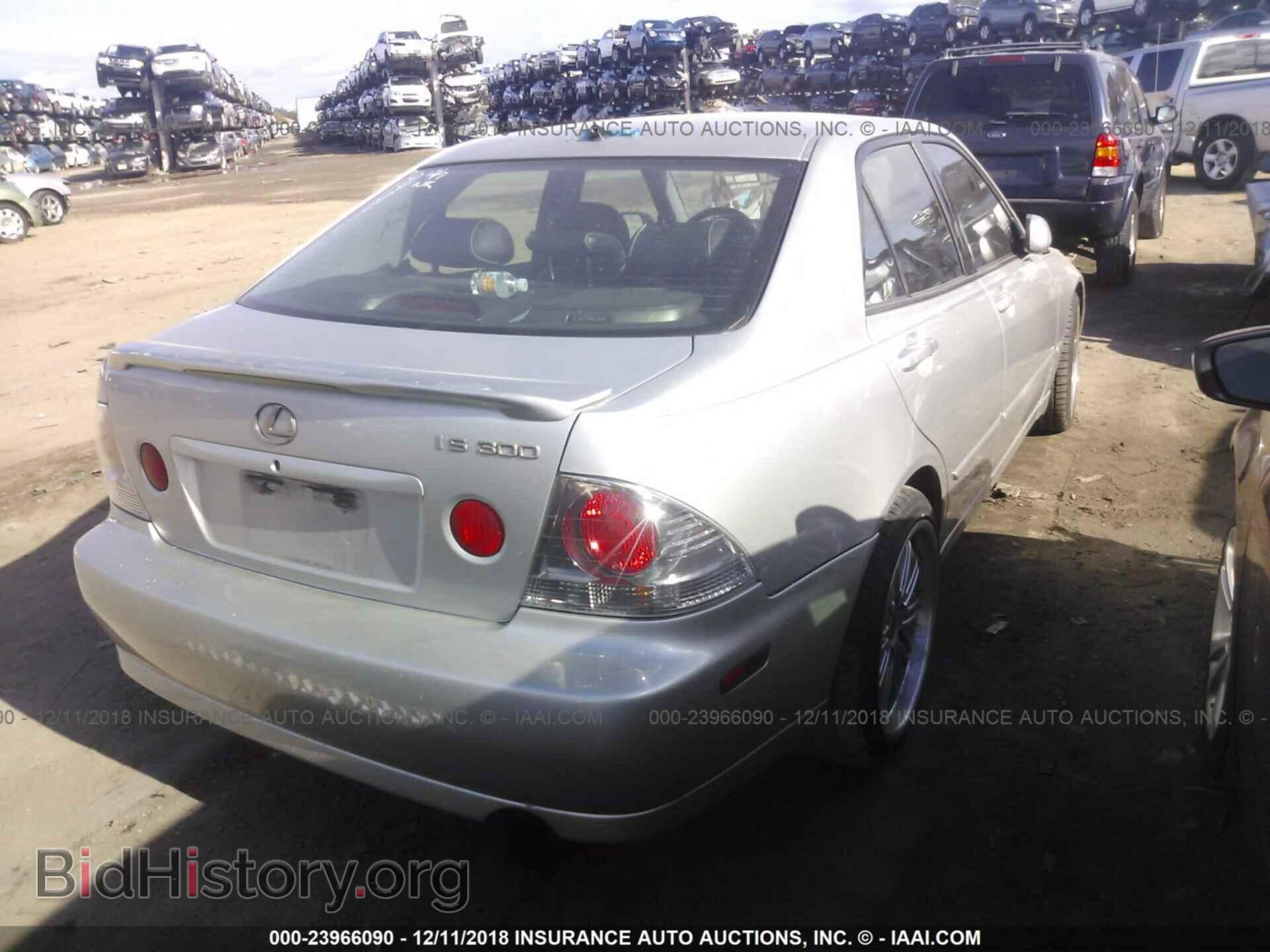 2002 LEXUS IS - VIN: JTHBD192X20040711 - Фото 4