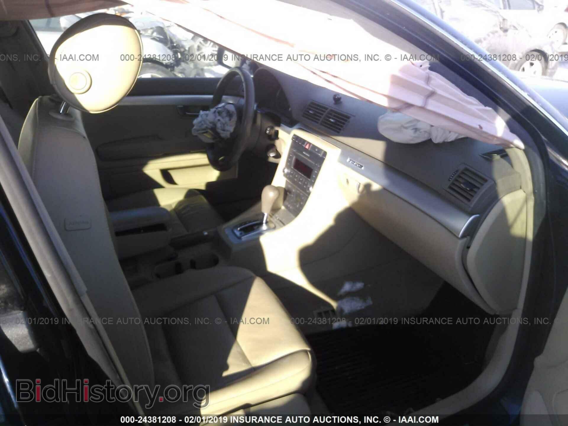 2008 AUDI A4 - VIN: WAUDF78E98A126420 - Photo 5