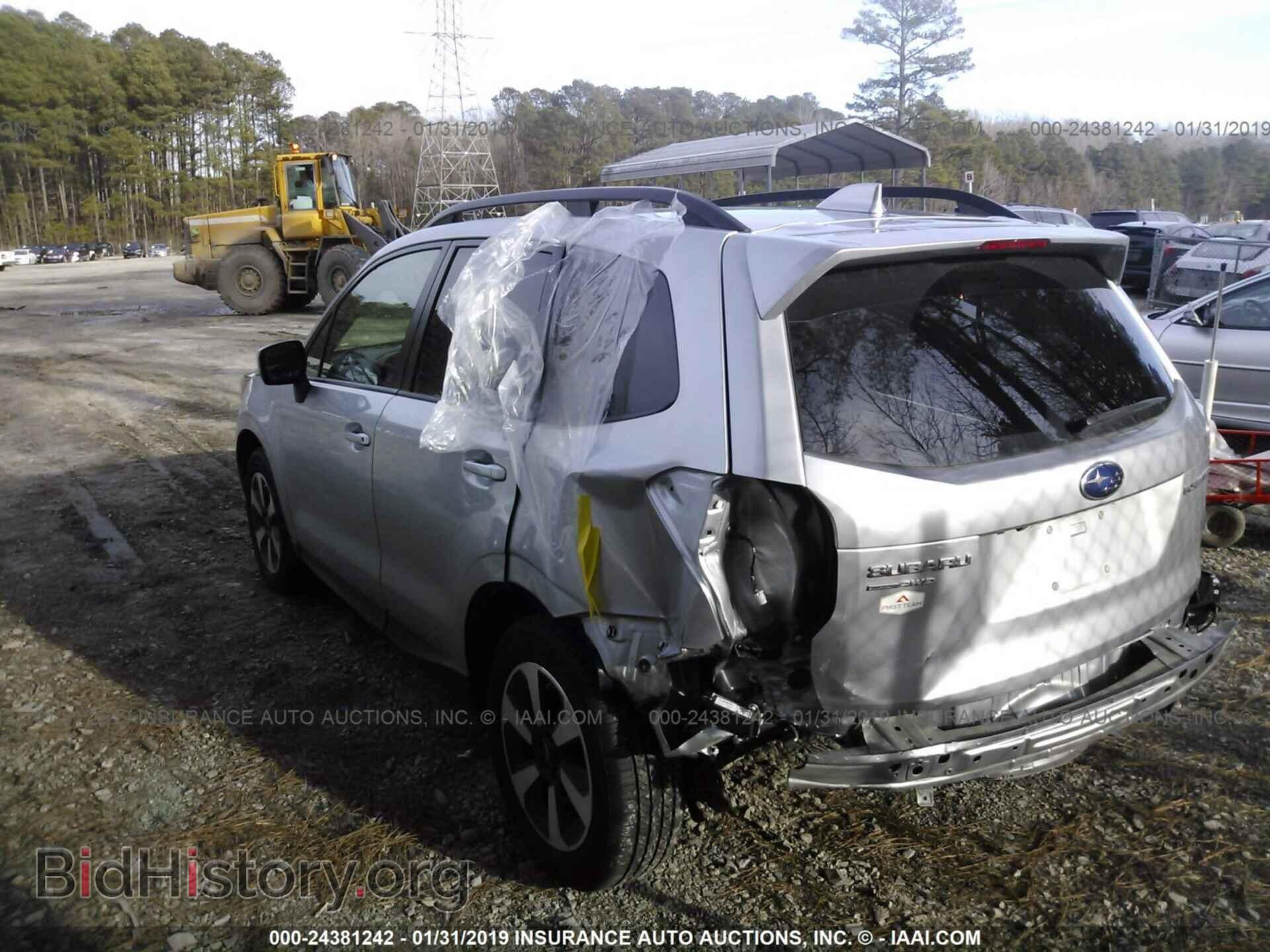 2018 SUBARU FORESTER - VIN: JF2SJAGC8JH546433 - Фото 3