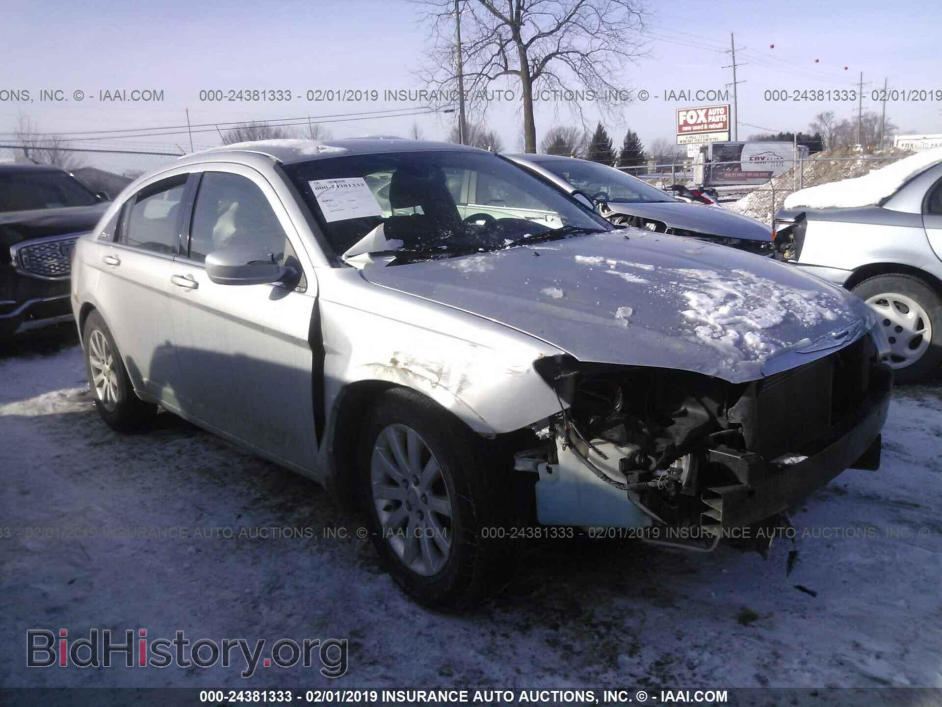 Photo 1C3BC1FB7BN501041 - CHRYSLER 200 2011