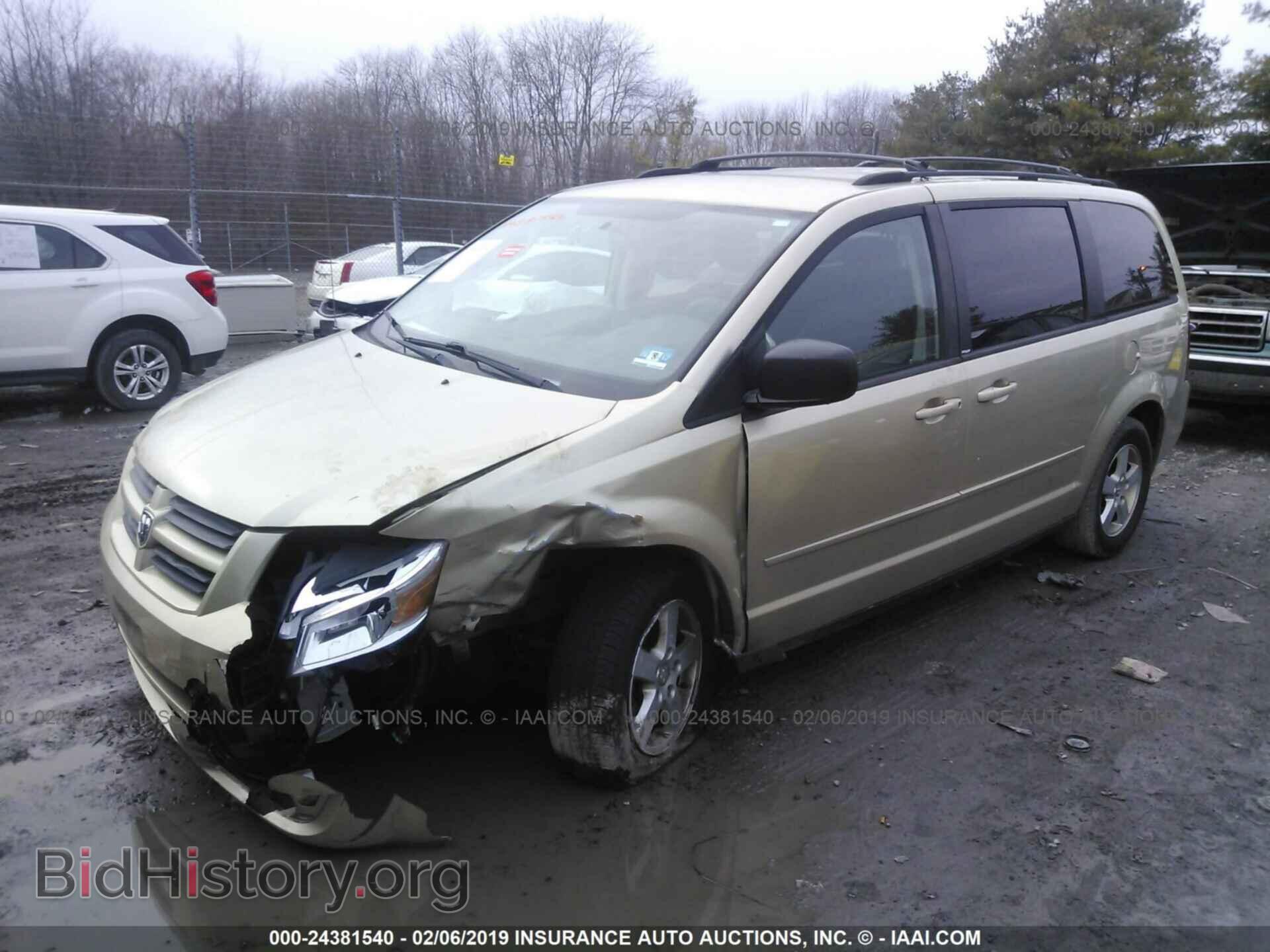 2010 DODGE GRAND CARAVAN - VIN: 2D4RN4DE2AR189329 - Фото 2