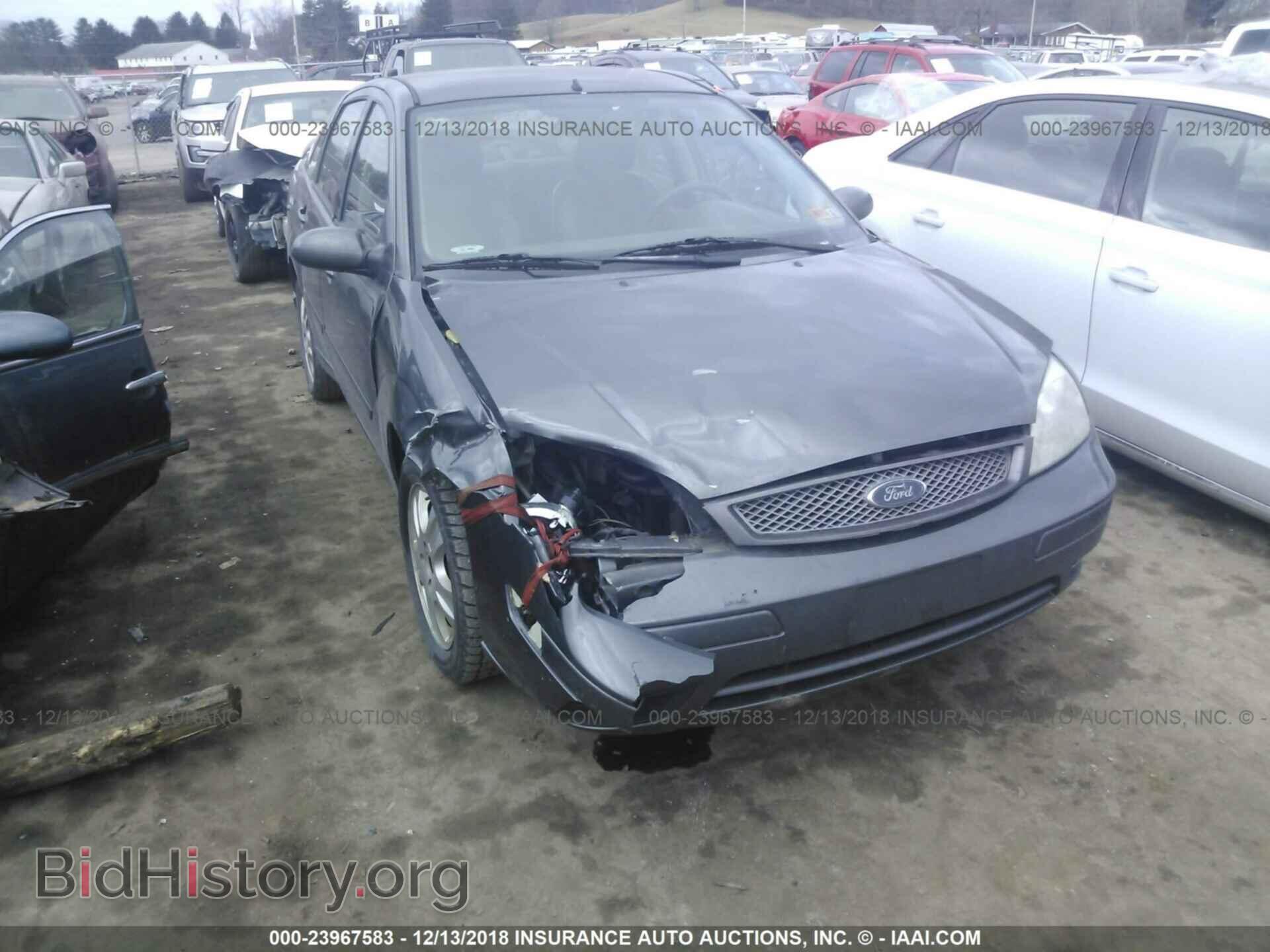 2005 FORD FOCUS - VIN: 1FAFP38Z45W242570 - Фото 6