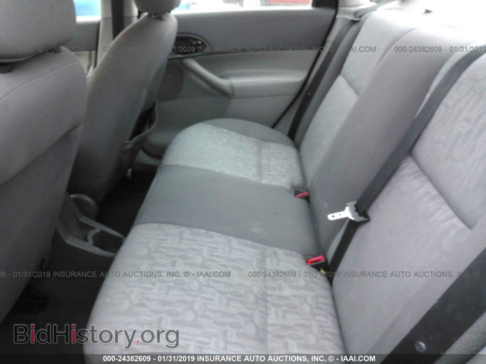 2005 FORD FOCUS - VIN: 1FAFP34N15W294225 - Фото 8