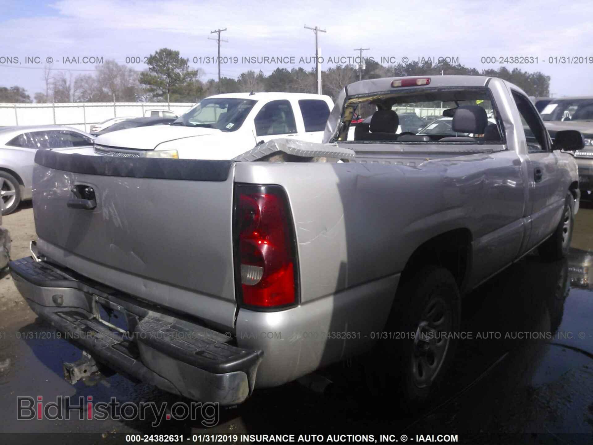 2007 CHEVROLET SILVERADO - VIN: 3GCEC14X77G256393 - Фото 4