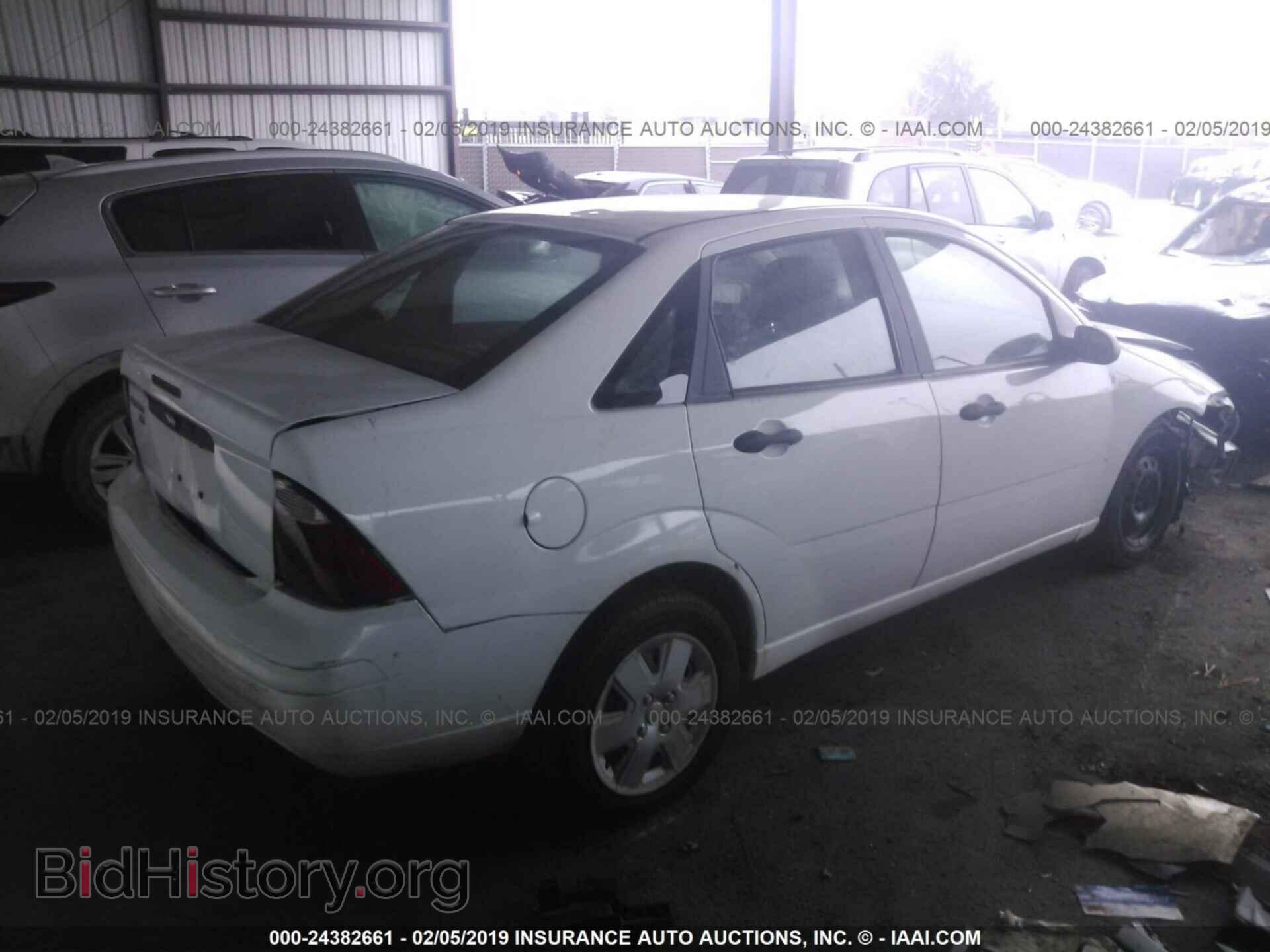 2007 FORD FOCUS - VIN: 1FAHP34N07W320809 - Фото 4