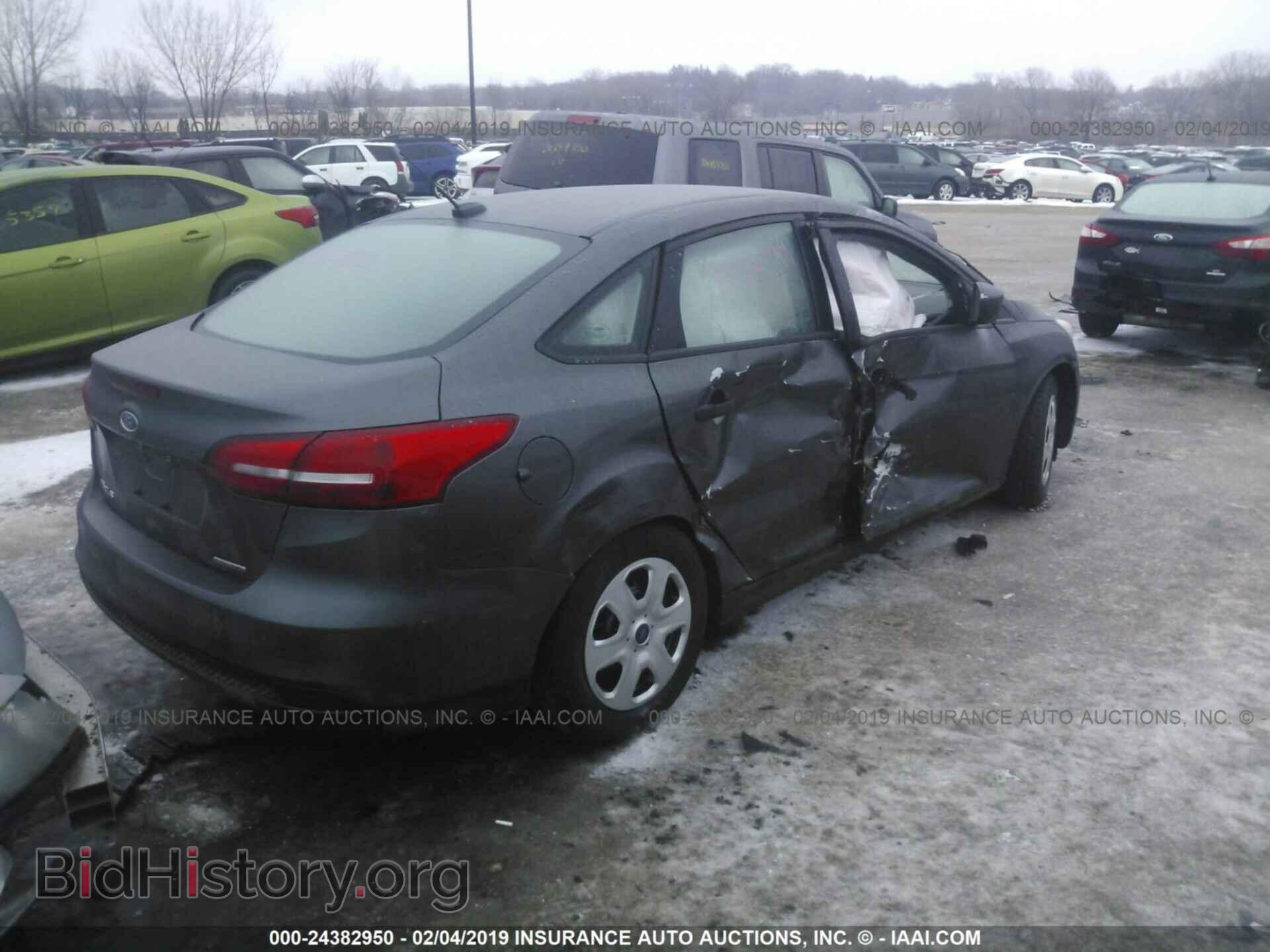 2016 FORD FOCUS - VIN: 1FADP3E20GL309071 - Photo 4