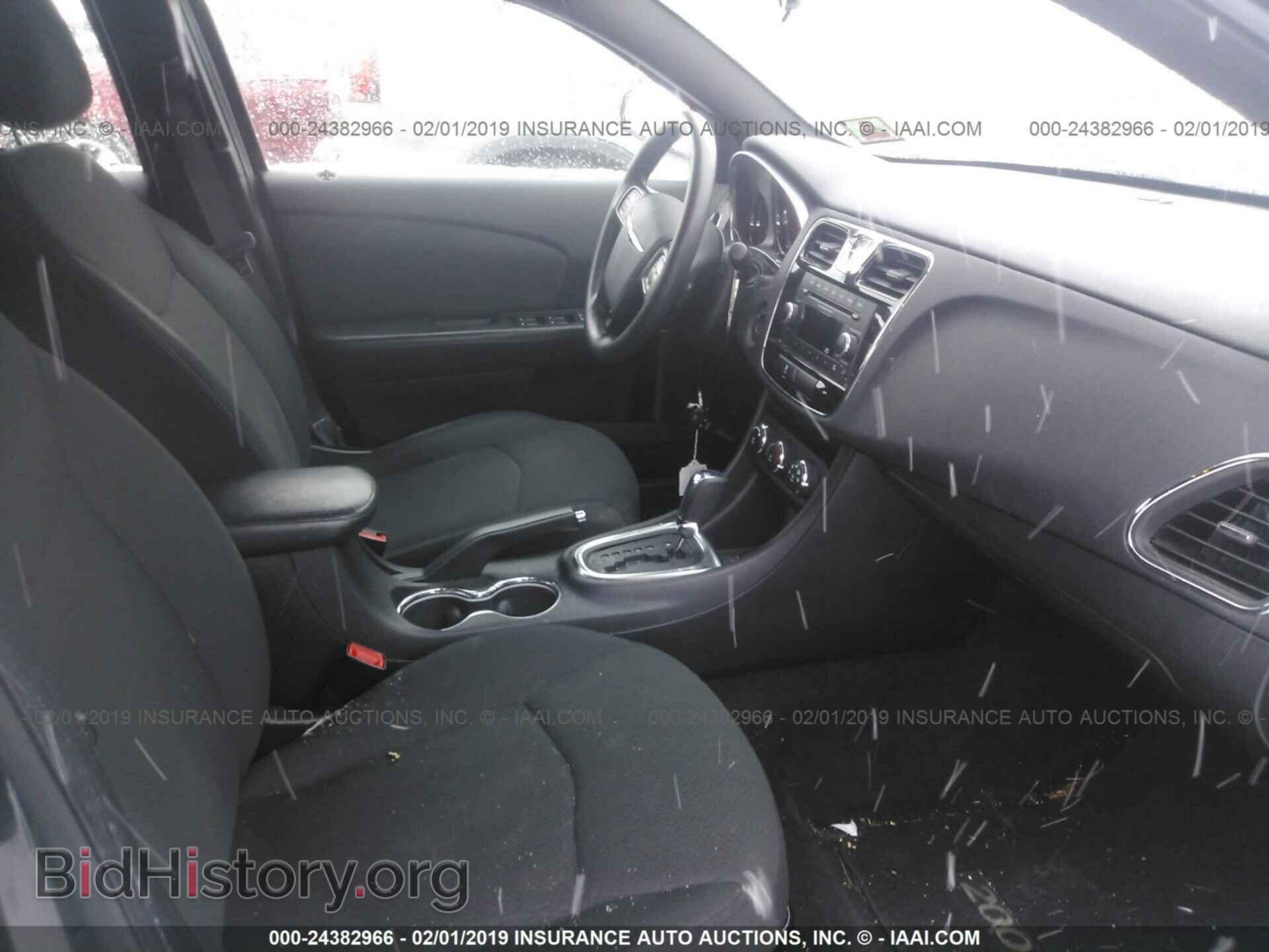 2012 CHRYSLER 200 - VIN: 1C3CCBAB7CN108904 - Фото 5