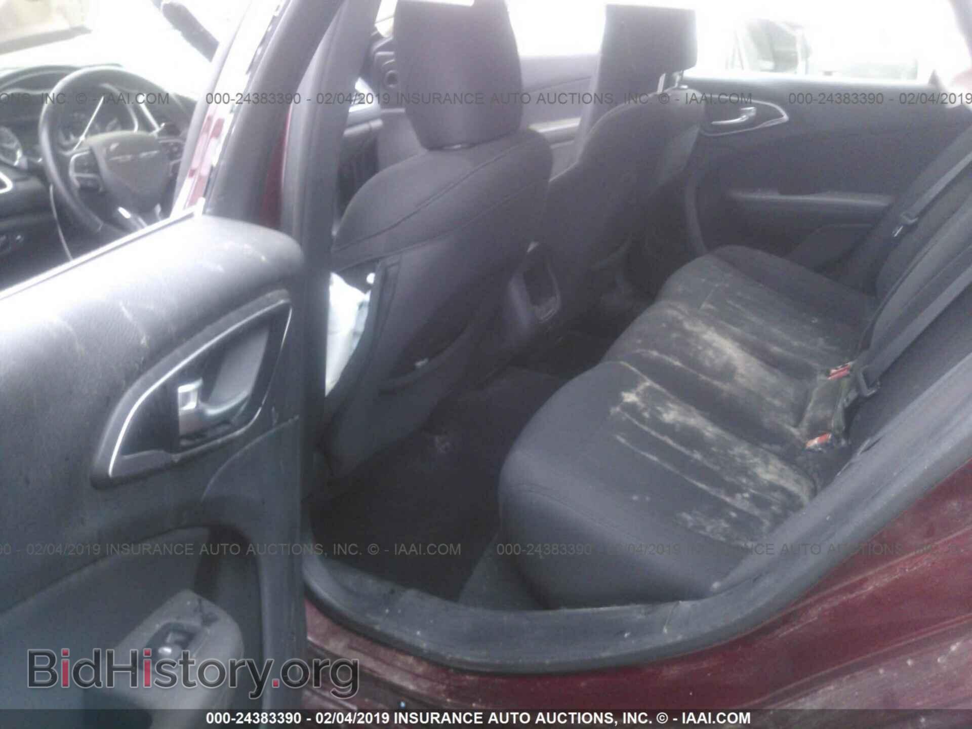 2015 CHRYSLER 200 - VIN: 1C3CCCAB2FN681655 - Photo 8