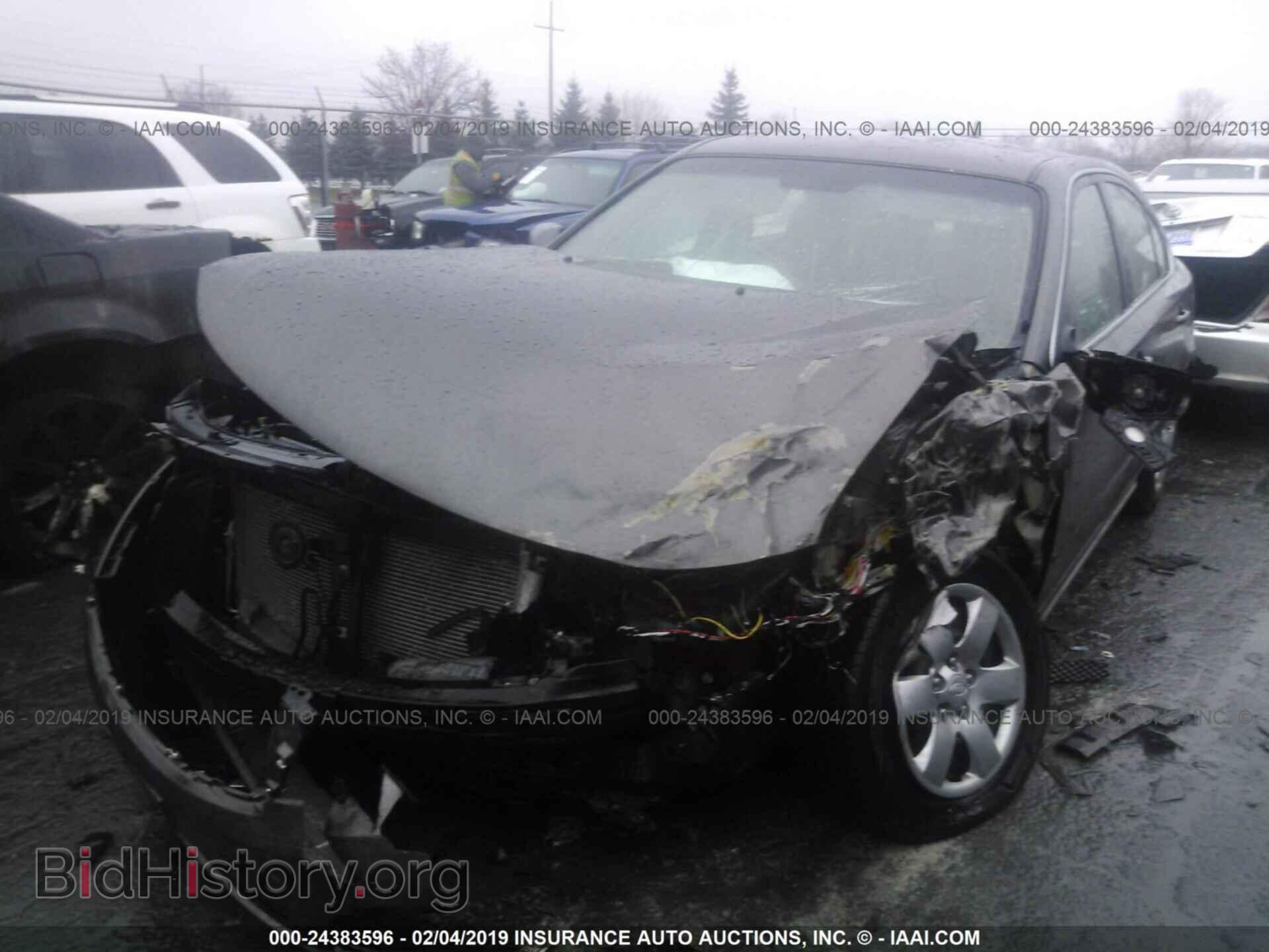 2010 KIA OPTIMA - VIN: KNAGG4A82A5451261 - Фото 2