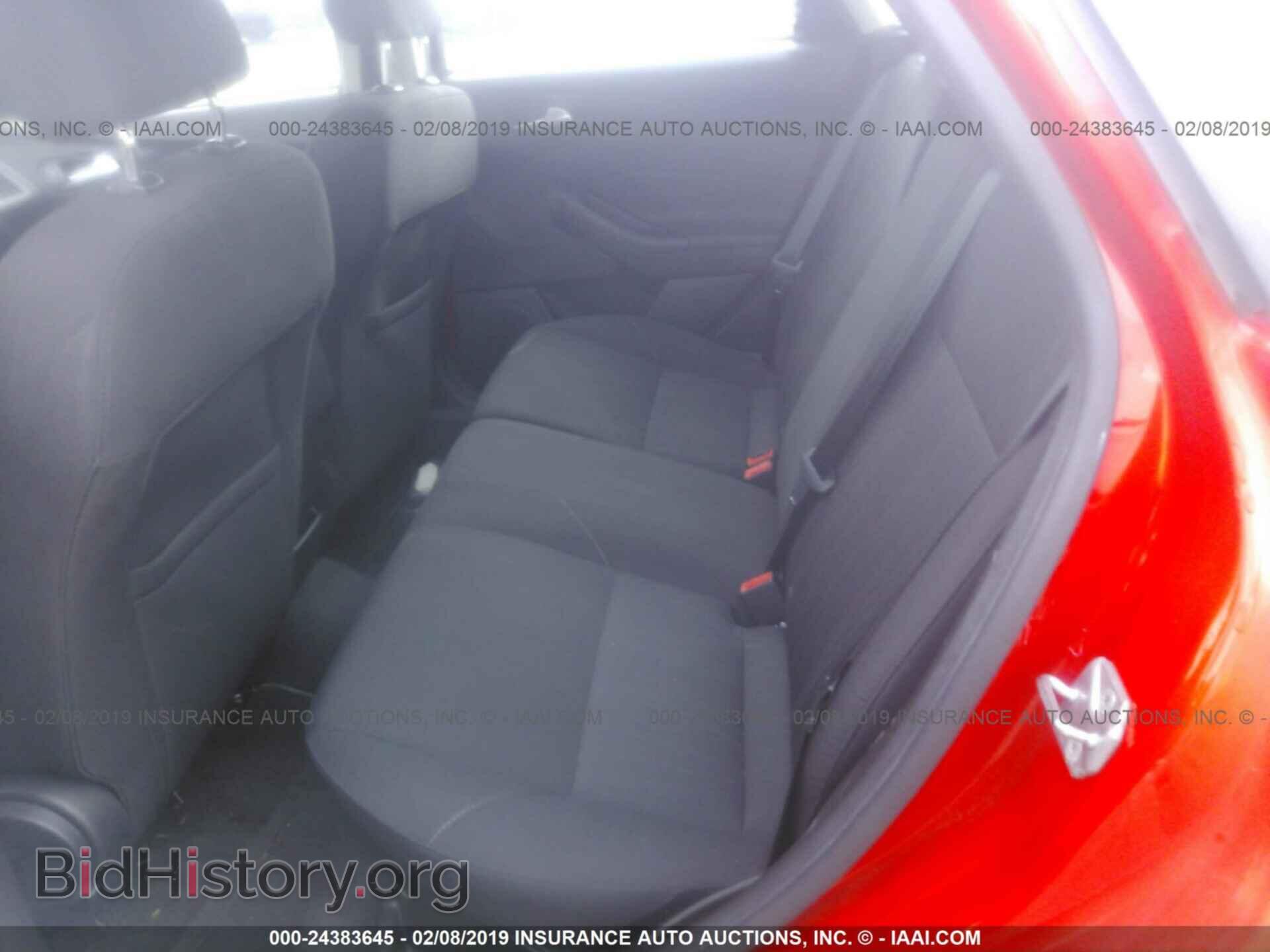 2016 FORD FOCUS - VIN: 1FADP3K24GL272658 - Фото 8