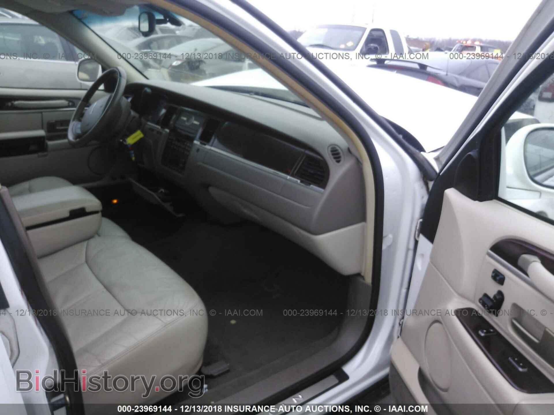2011 BMW 328 - VIN: WBAPK5C55BFT74078 - Фото 5
