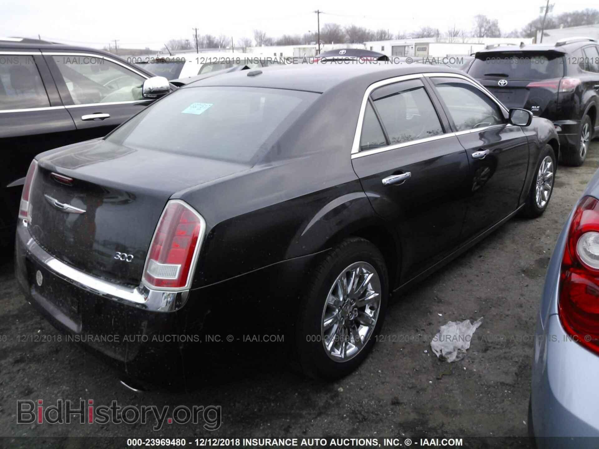 2012 CHRYSLER 300 - VIN: 2C3CCACG4CH223214 - Photo 4