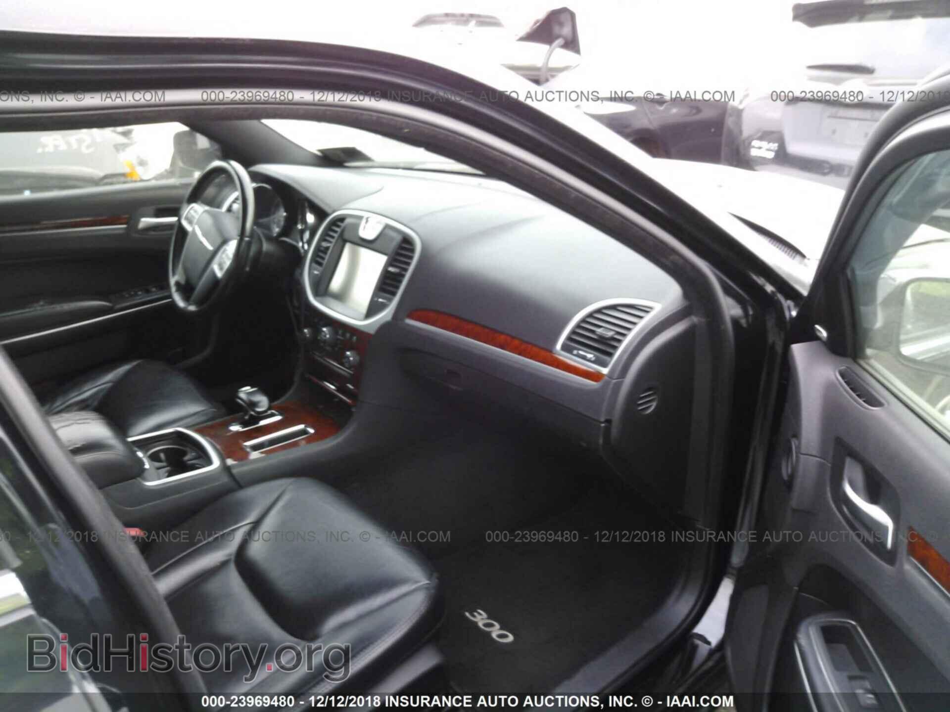 2012 CHRYSLER 300 - VIN: 2C3CCACG4CH223214 - Photo 5