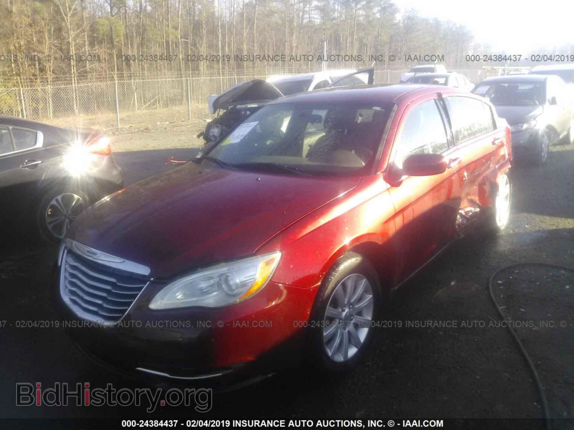 2013 CHRYSLER 200 - VIN: 1C3CCBBB5DN694373 - Photo 2