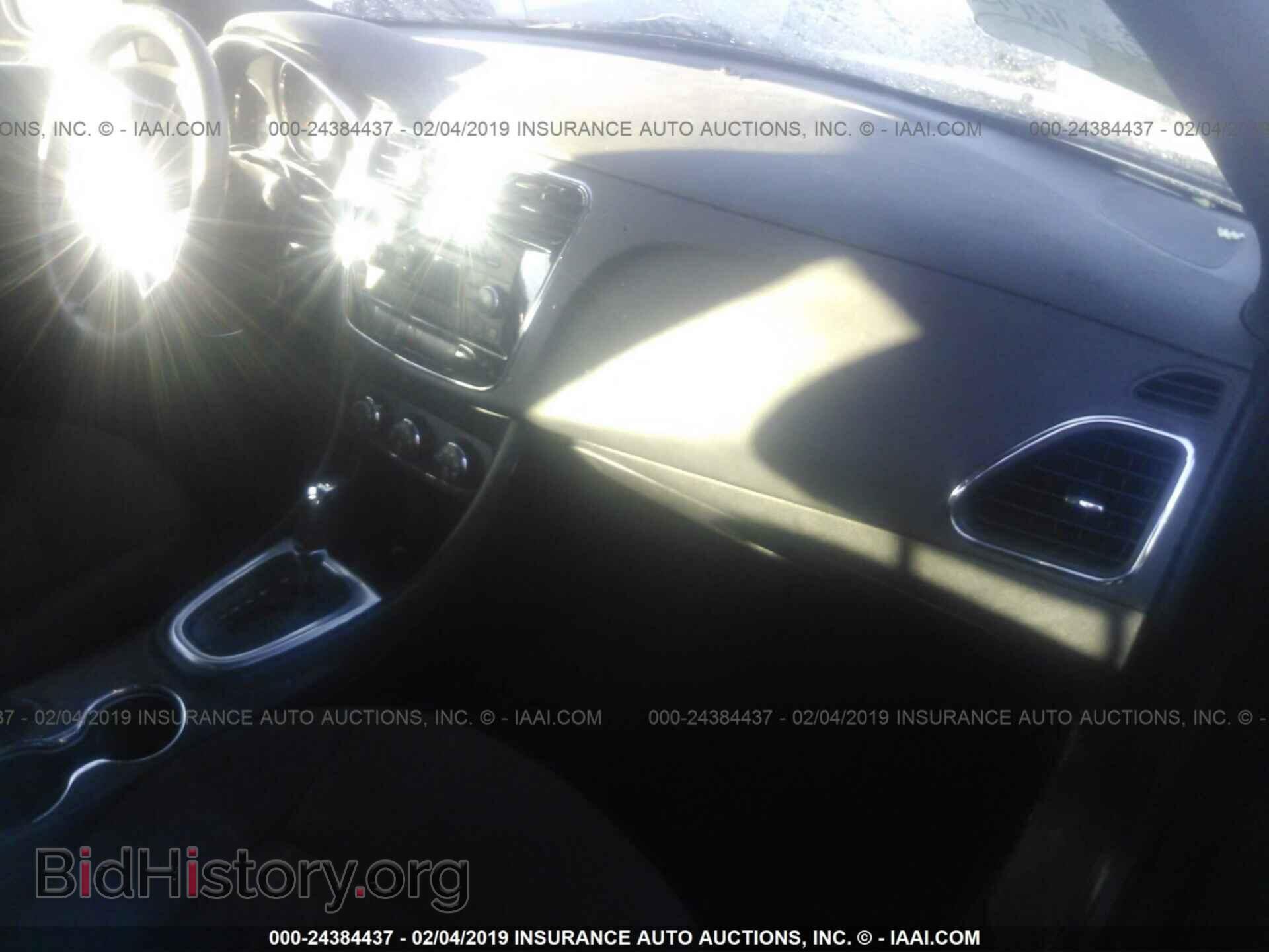 2013 CHRYSLER 200 - VIN: 1C3CCBBB5DN694373 - Photo 5