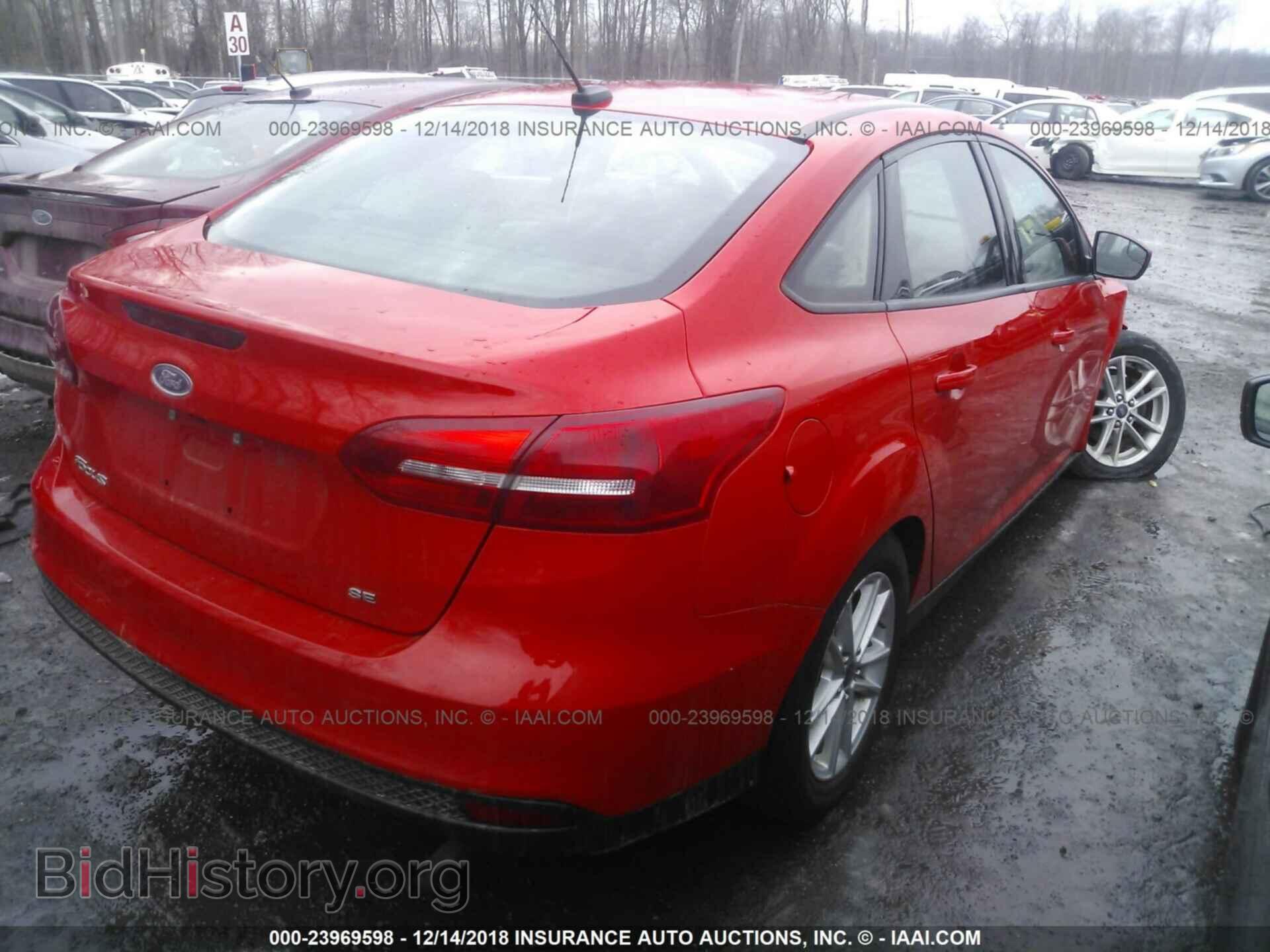 2015 FORD FOCUS - VIN: 1FADP3F22FL318092 - Photo 4