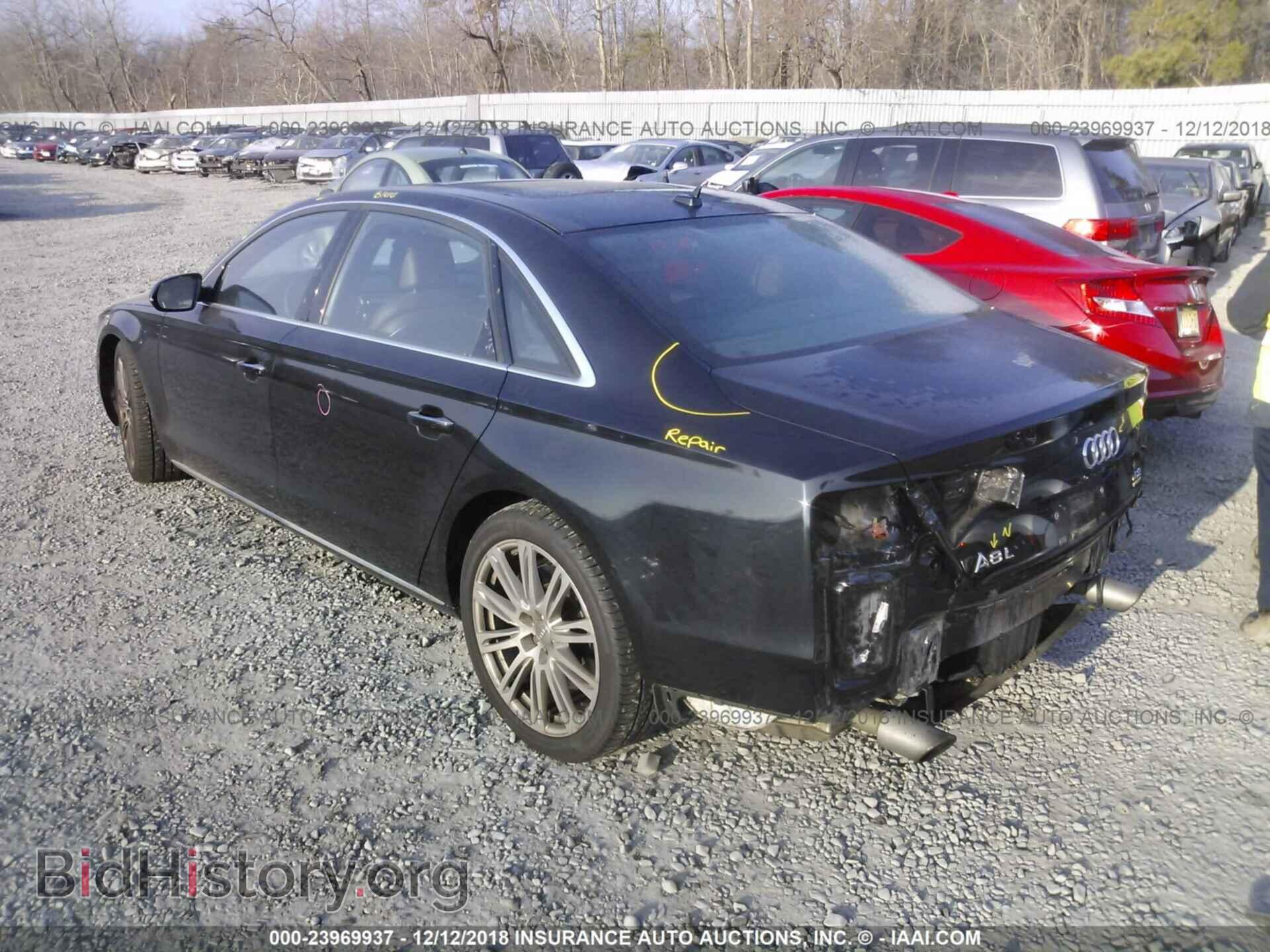 2011 AUDI A8 - VIN: WAURVAFD4BN018996 - Фото 3