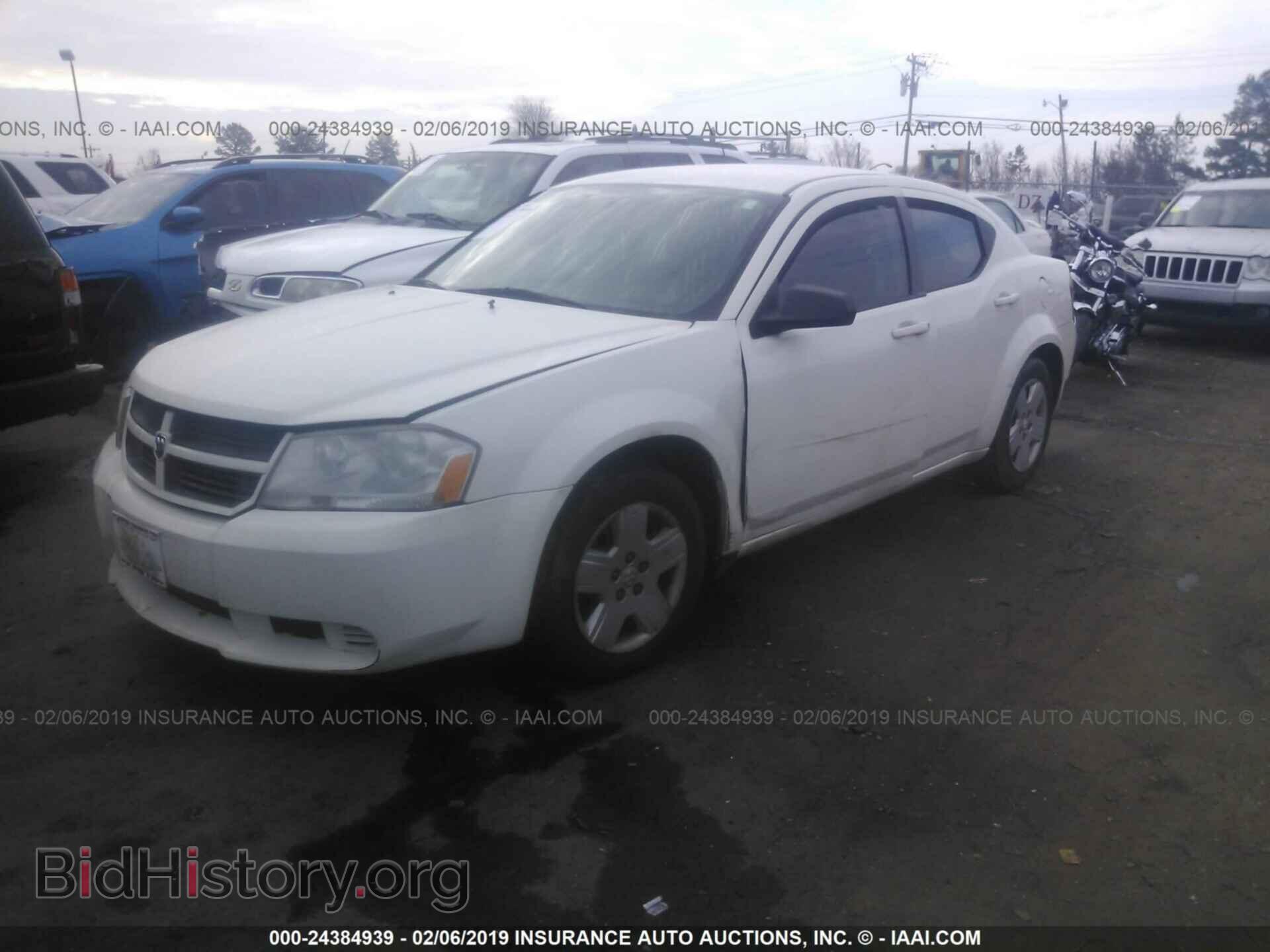2010 DODGE AVENGER - VIN: 1B3CC4FB0AN106166 - Photo 2