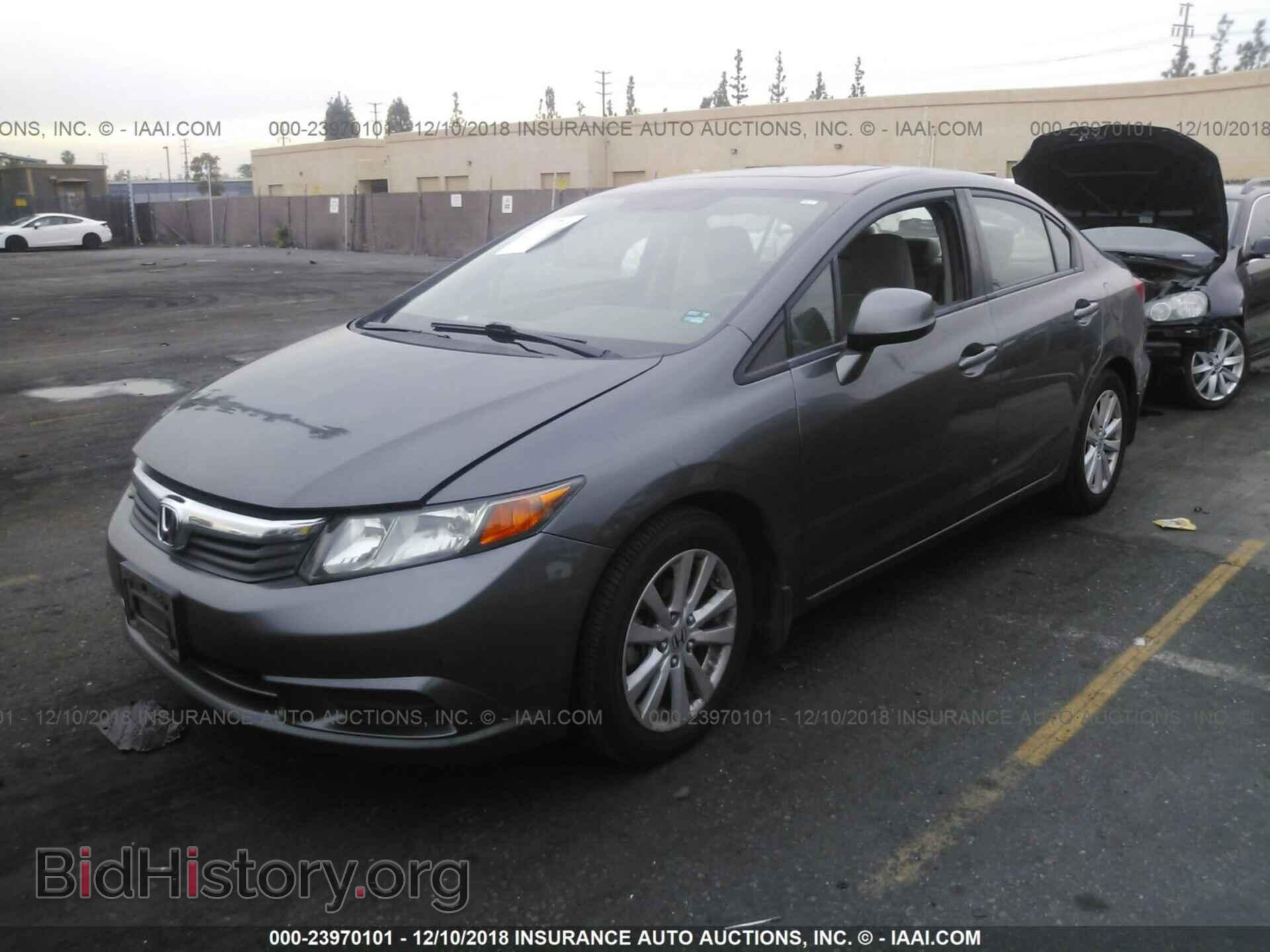 2012 HONDA CIVIC - VIN: 2HGFB2F88CH543255 - Photo 2