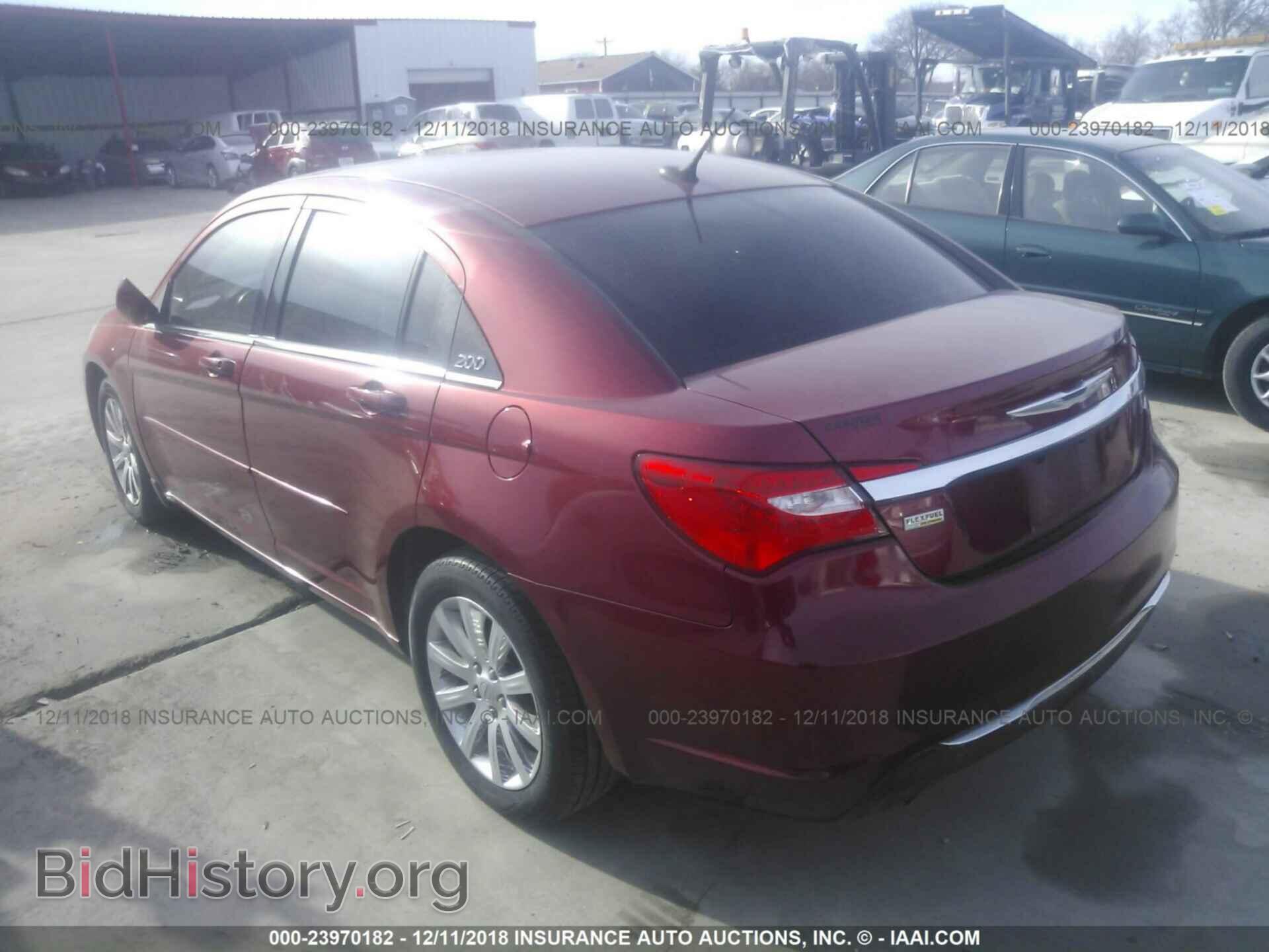 2013 CHRYSLER 200 - VIN: 1C3CCBBG2DN678708 - Фото 3