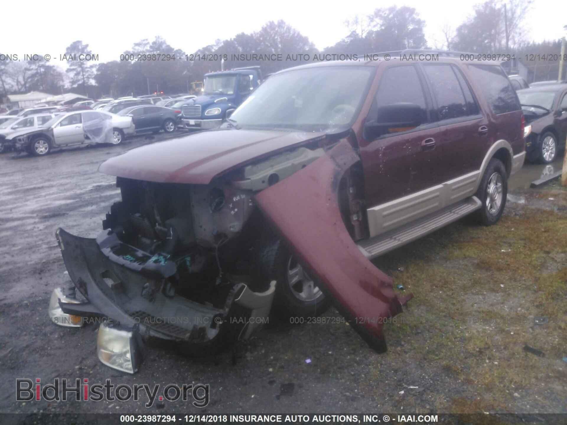 2006 FORD EXPEDITION - VIN: 1FMFU17536LB02014 - Фото 2