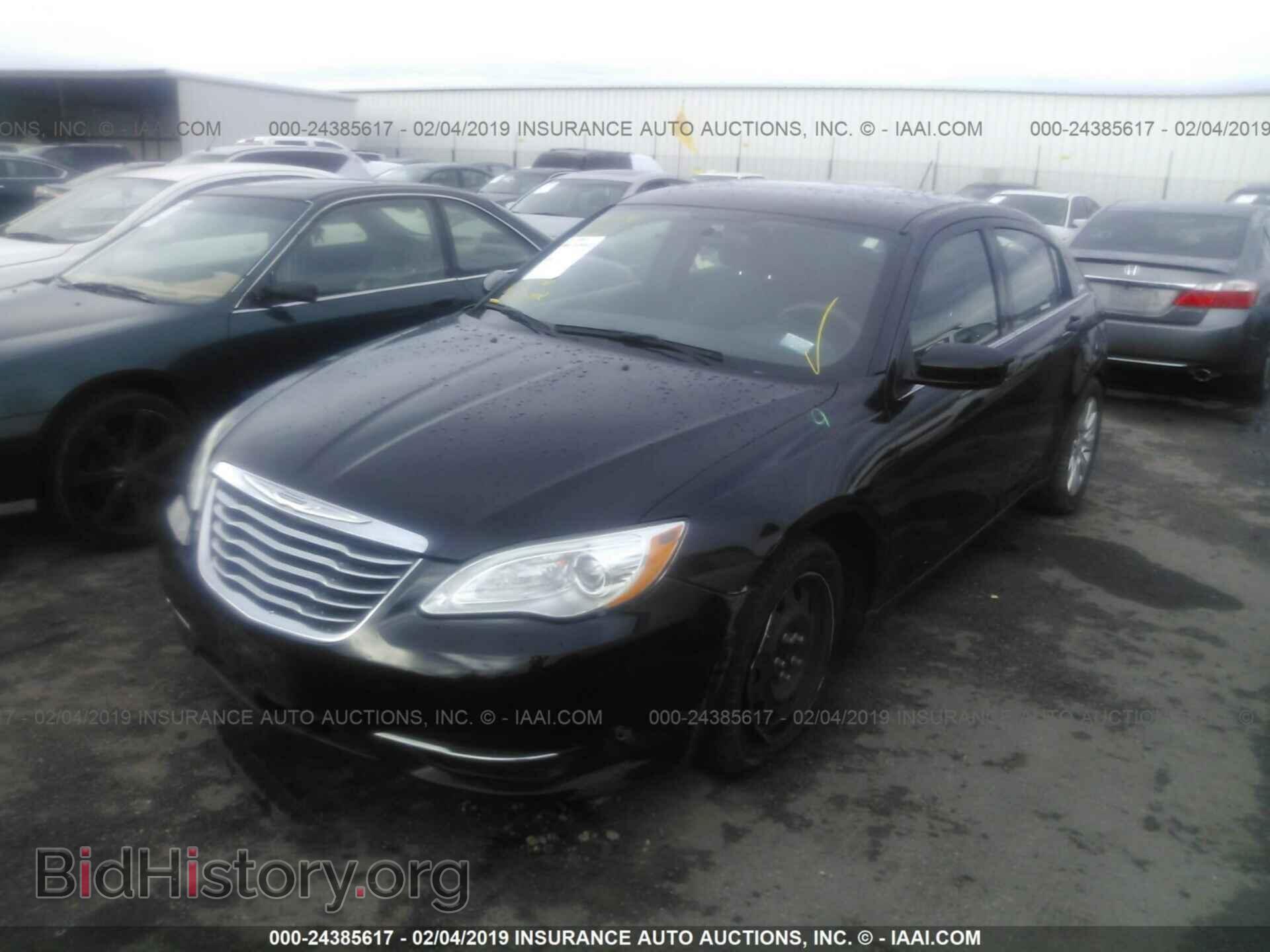 2012 CHRYSLER 200 - VIN: 1C3CCBAB0CN222601 - Фото 2