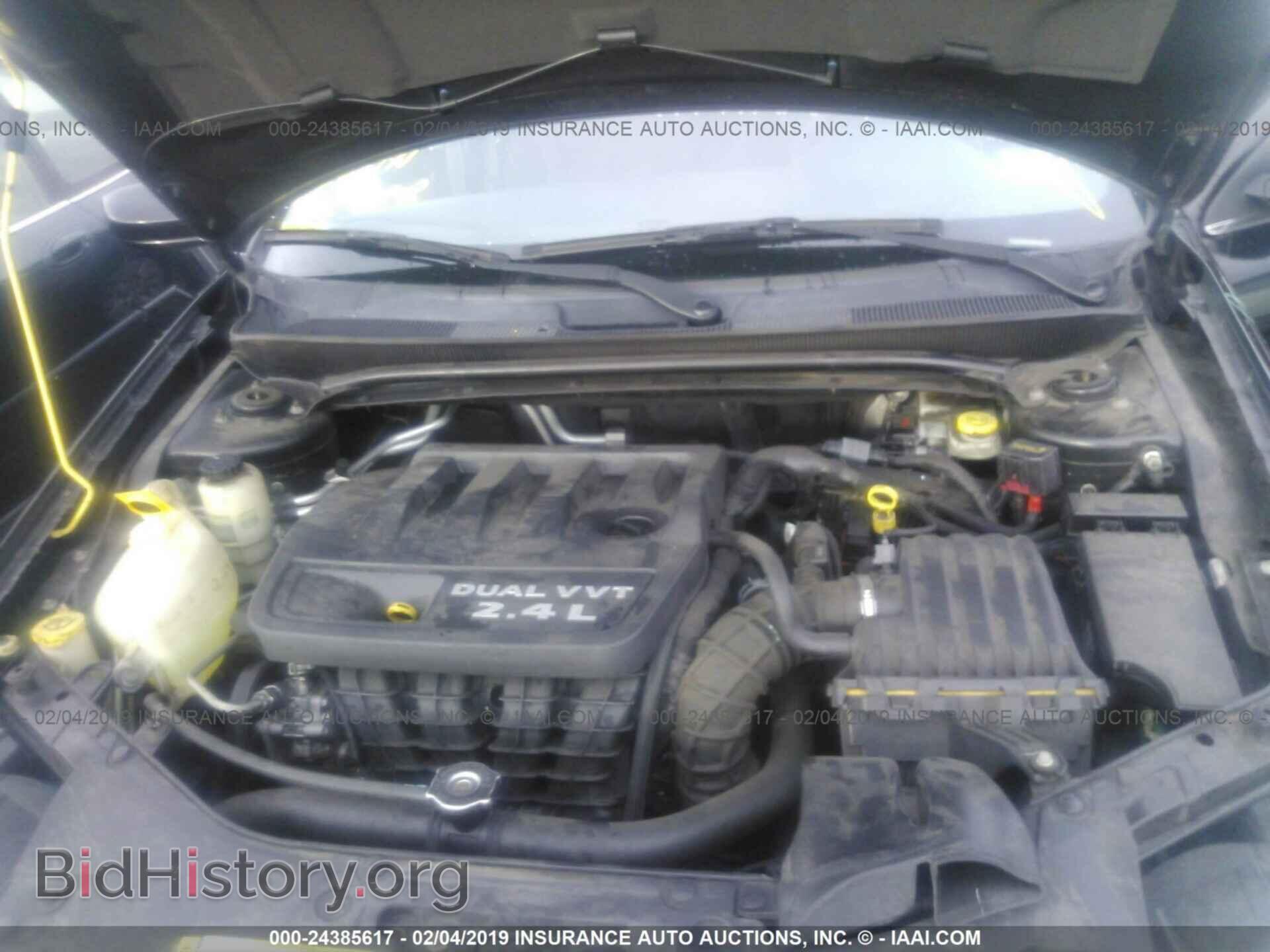 2012 CHRYSLER 200 - VIN: 1C3CCBAB0CN222601 - Фото 10