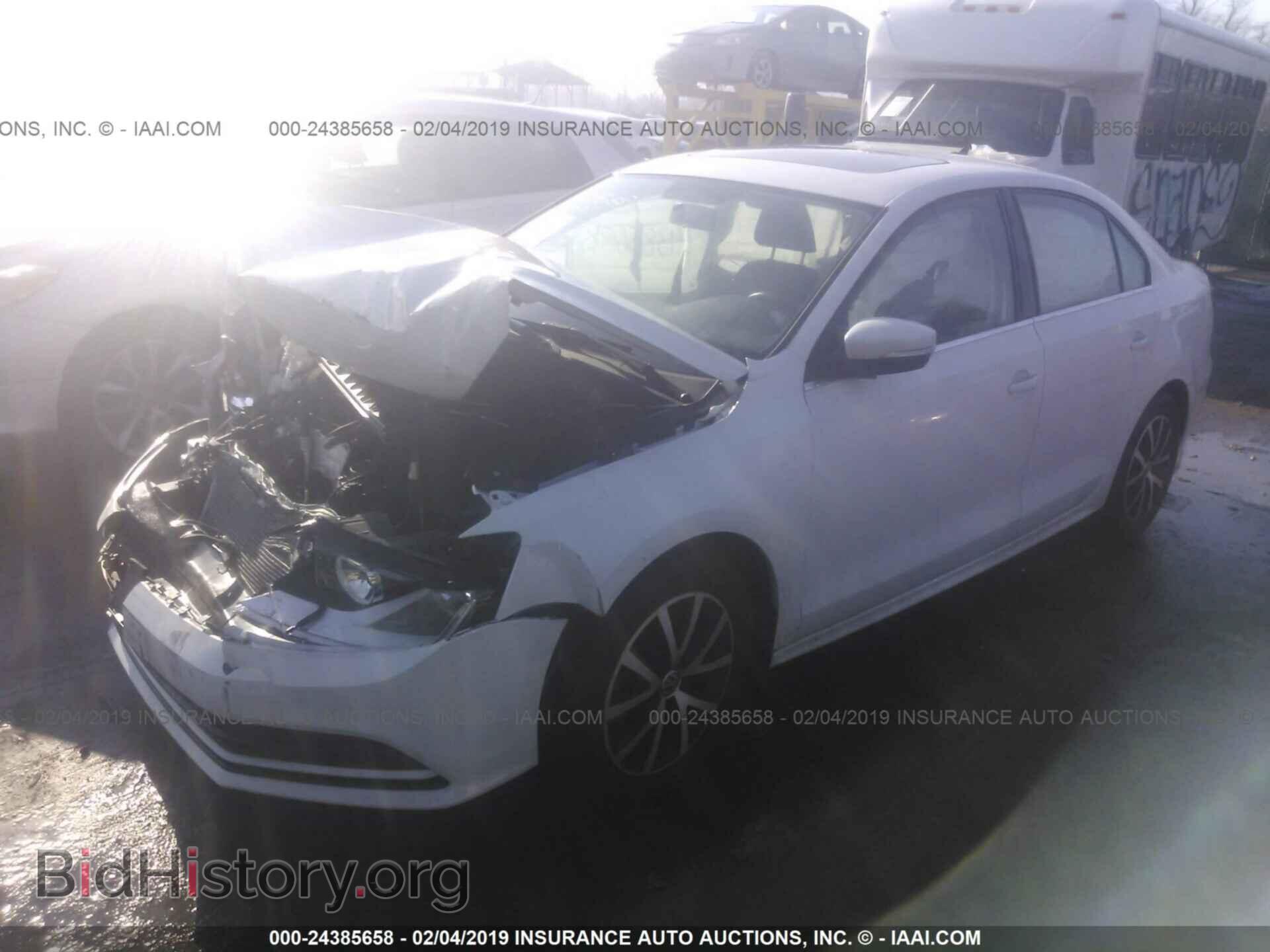 2017 VOLKSWAGEN JETTA - VIN: 3VWDB7AJ7HM202724 - Фото 2