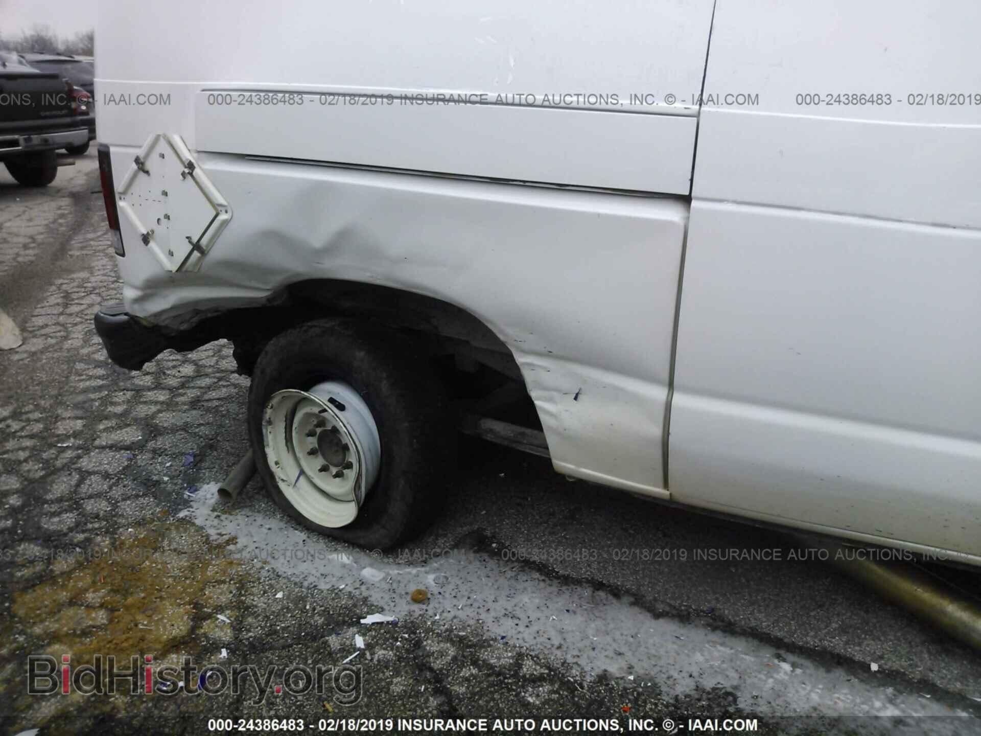 2010 FORD ECONOLINE - VIN: 1FTNE1EW5ADA91156 - Фото 6
