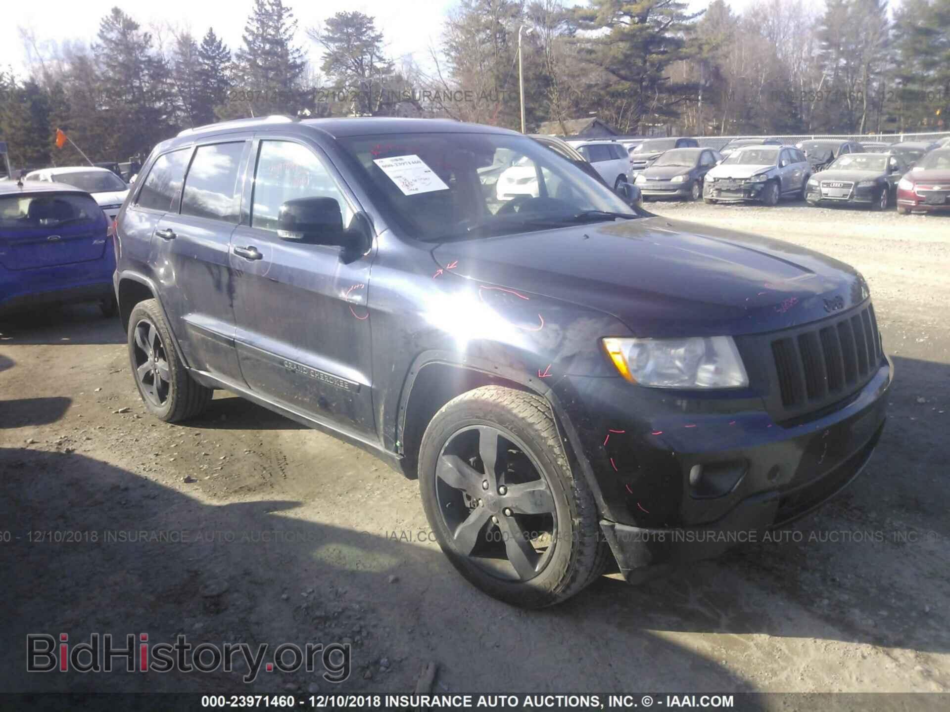 Photo 1J4RR5GT8BC501157 - JEEP GRAND CHEROKEE 2011