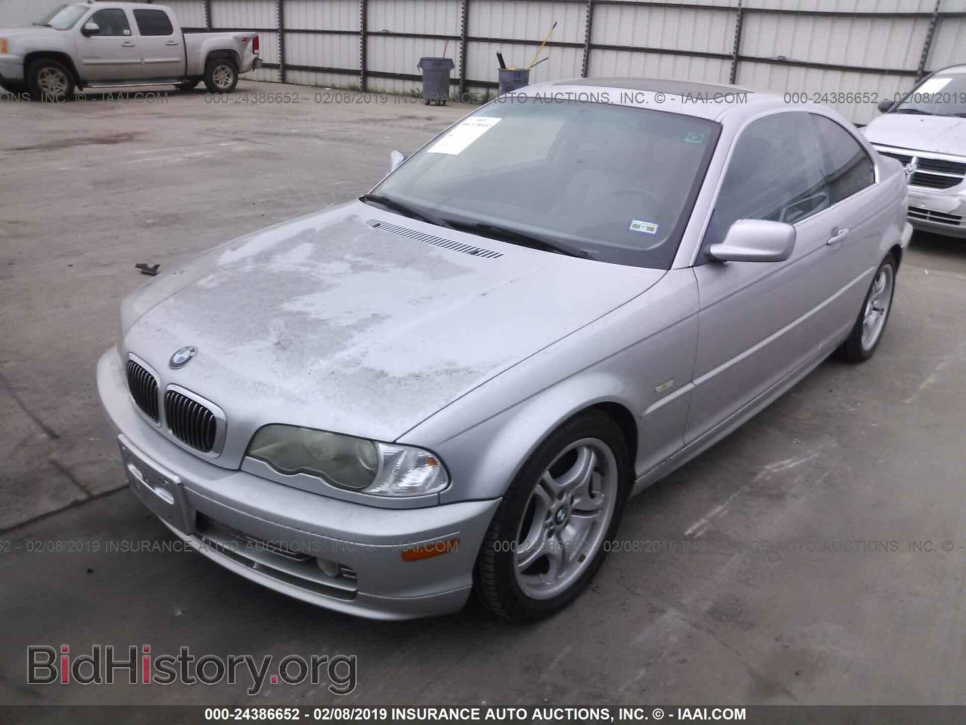 2003 BMW 330 - VIN: WBABN53423PH03021 - Фото 2