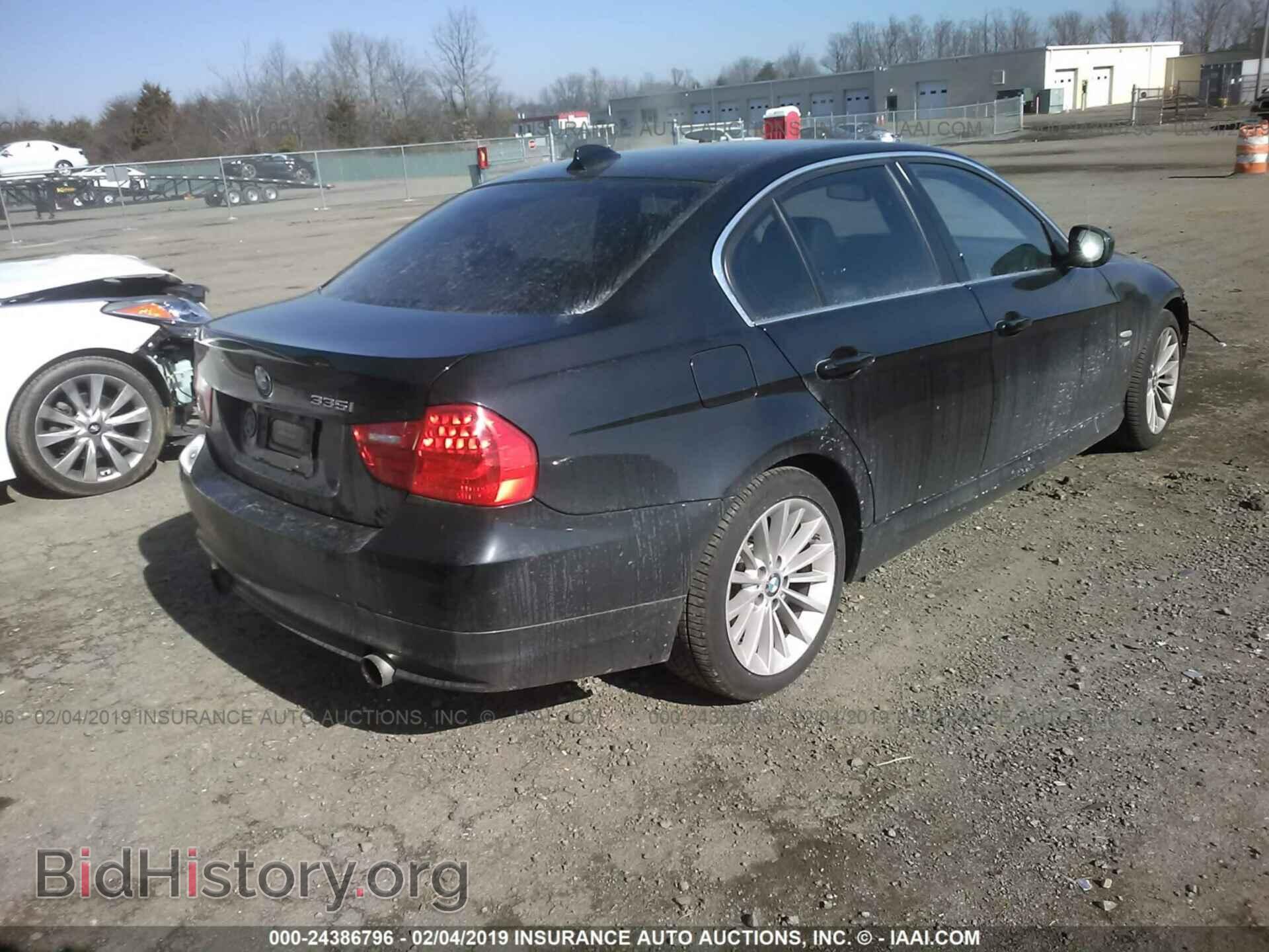 2011 BMW 335 - VIN: WBAPL5C54BA917253 - Фото 4