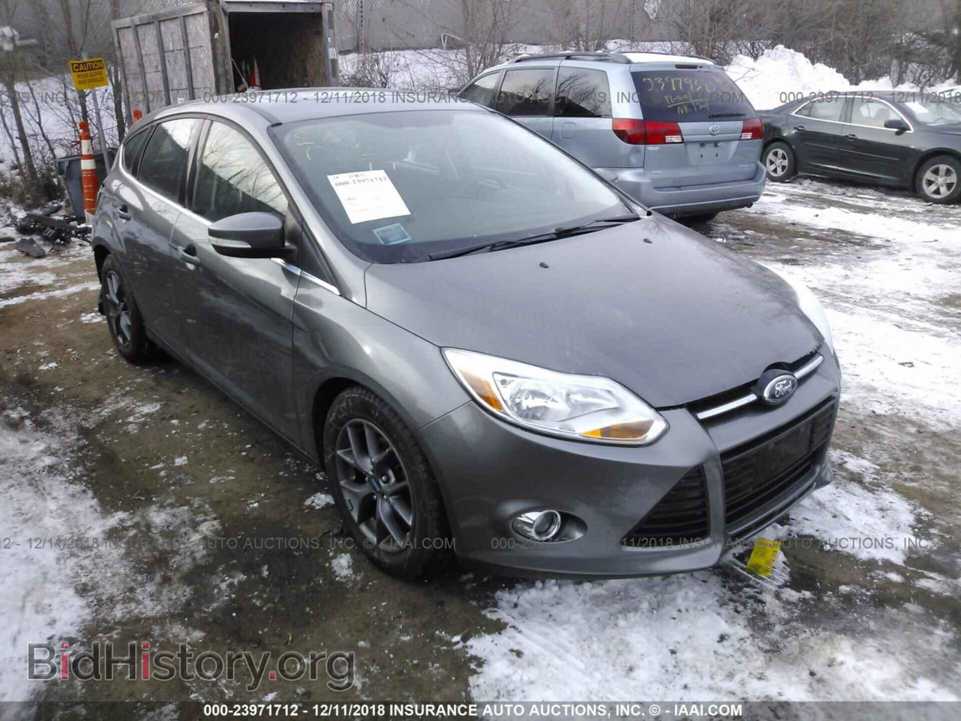 Photo 1FAHP3M27CL423775 - FORD FOCUS 2012