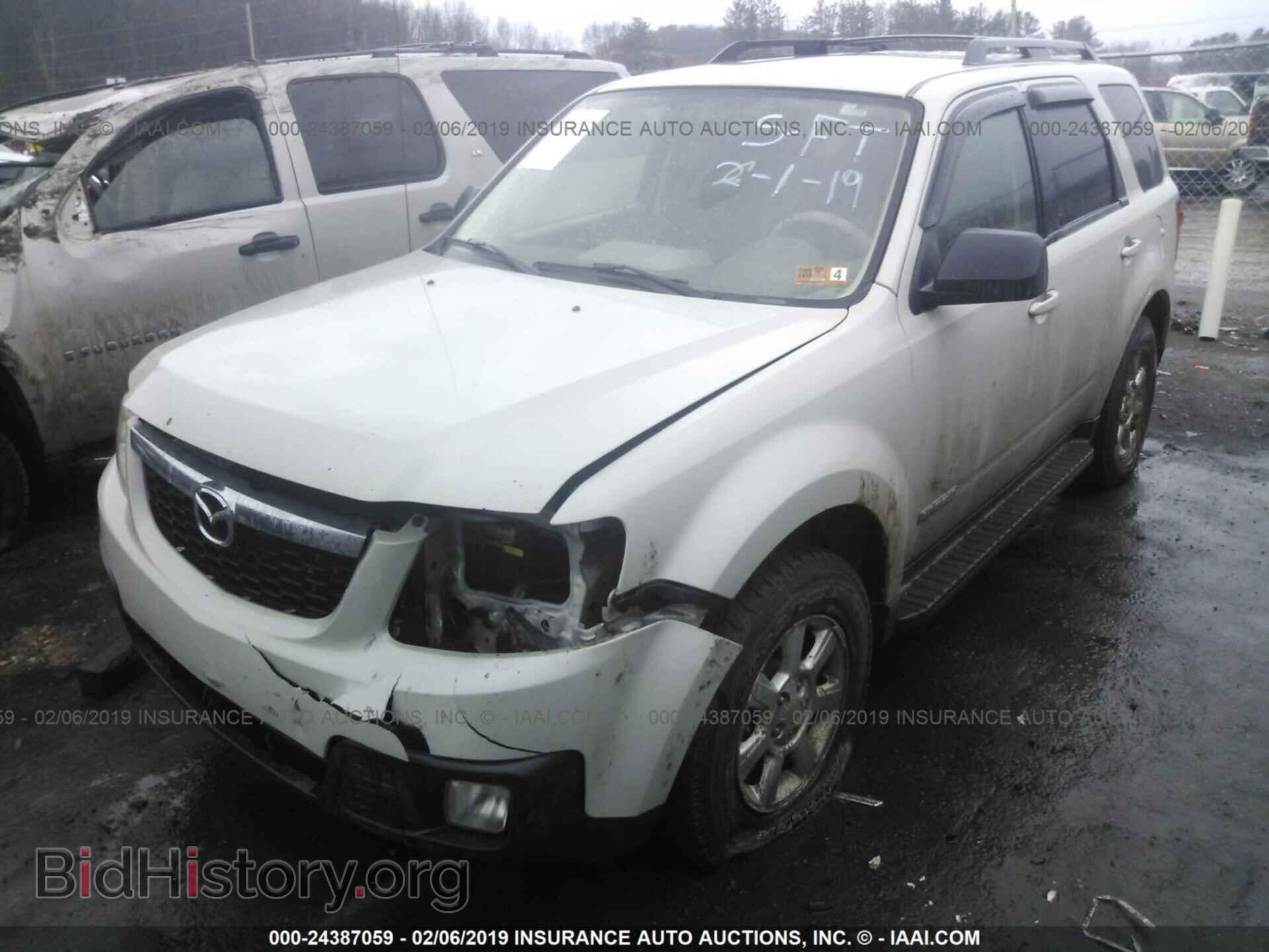 2008 MAZDA TRIBUTE - VIN: 4F2CZ96188KM18975 - Фото 2