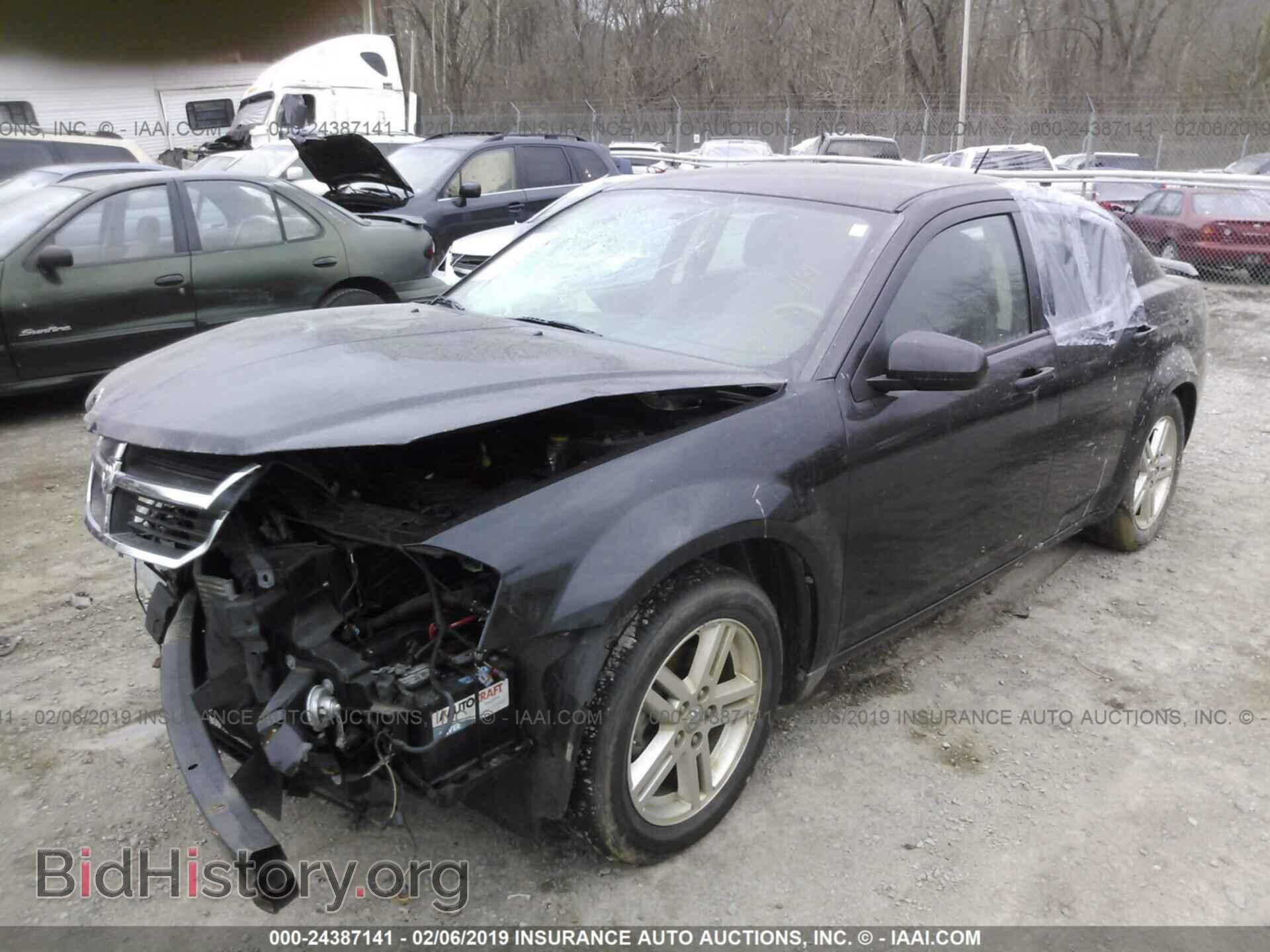 2010 DODGE AVENGER - VIN: 1B3CC5FB2AN215671 - Фото 2