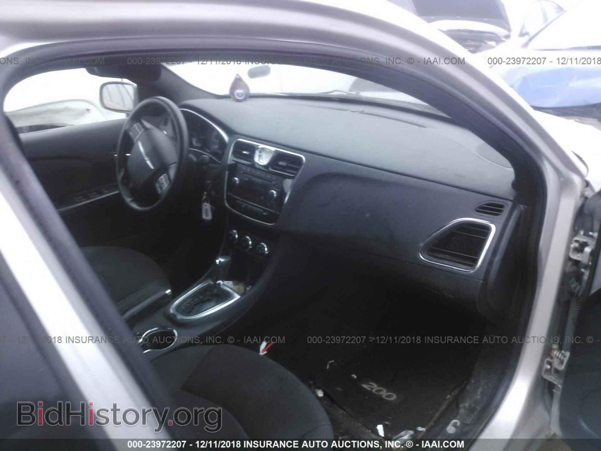 2012 CHRYSLER 200 - VIN: 1C3CCBAB8CN130491 - Фото 5