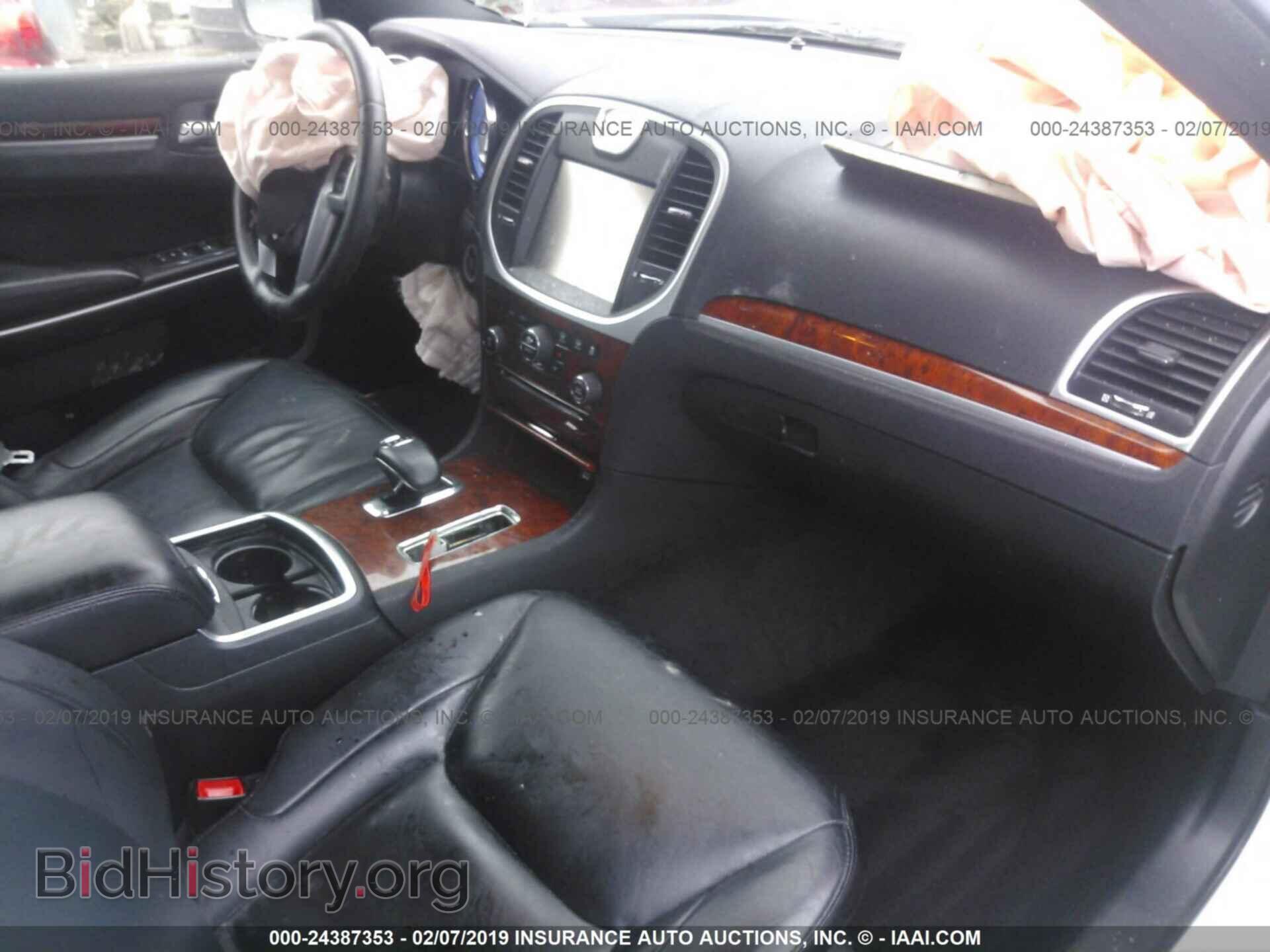 2012 CHRYSLER 300 - VIN: 2C3CCACG2CH222899 - Фото 5