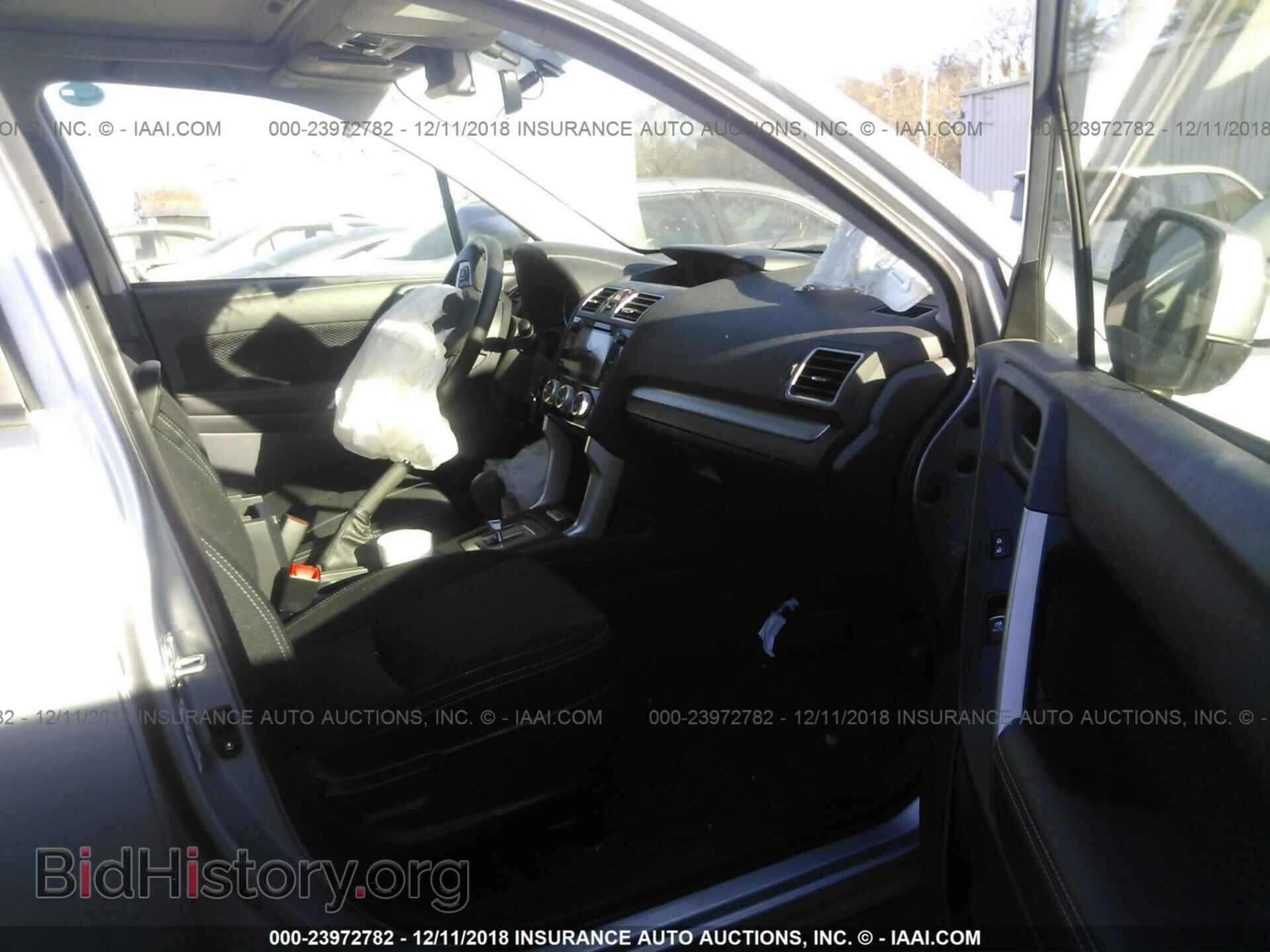 2017 SUBARU FORESTER - VIN: JF2SJAECXHH593668 - Photo 5