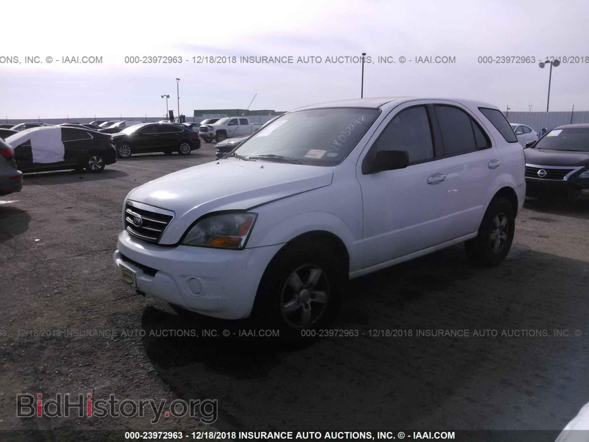 2007 KIA SORENTO - VIN: KNDJD736675692795 - Фото 2