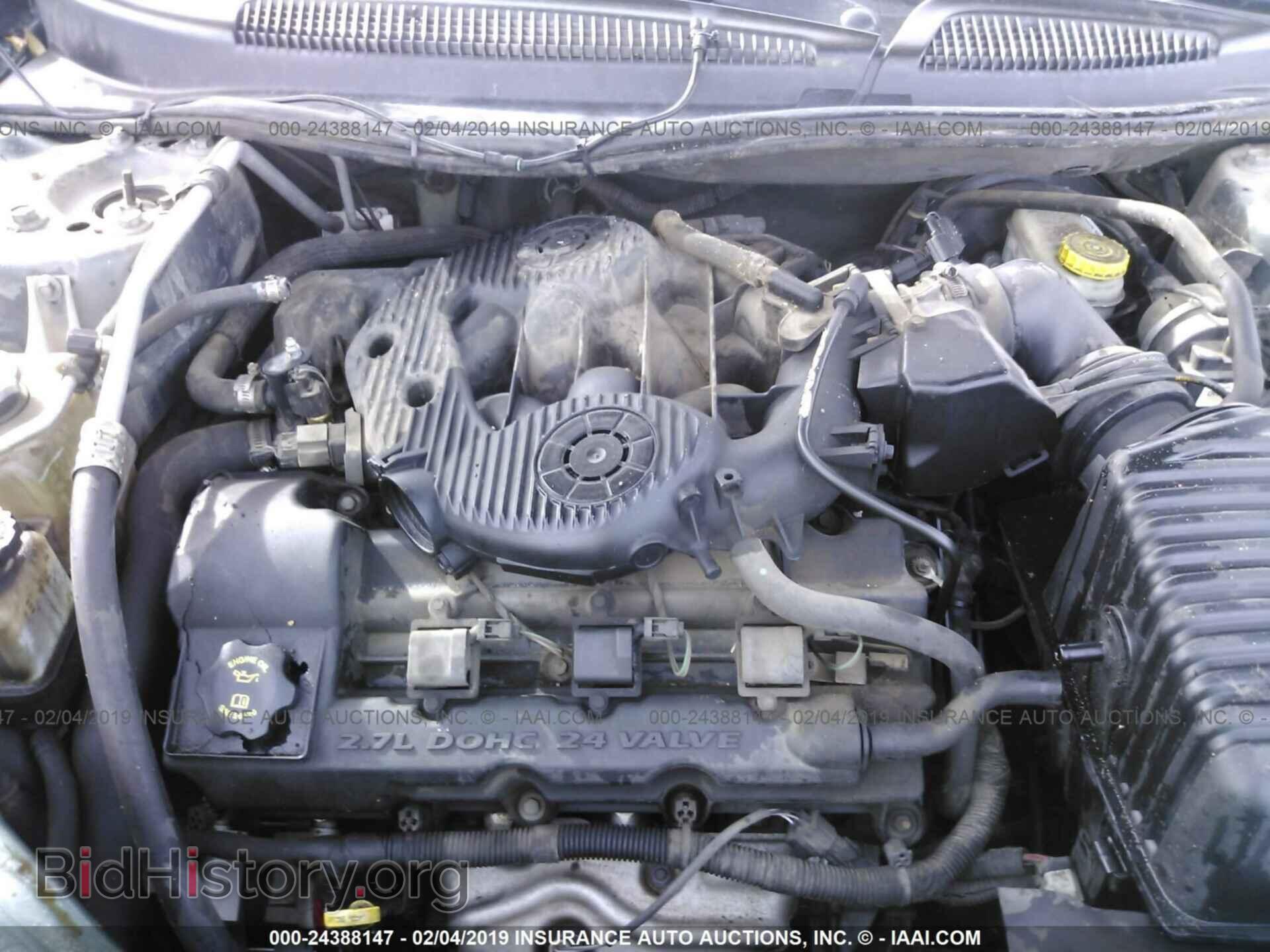 2005 CHRYSLER SEBRING - VIN: 1C3EL56R45N634734 - Фото 10