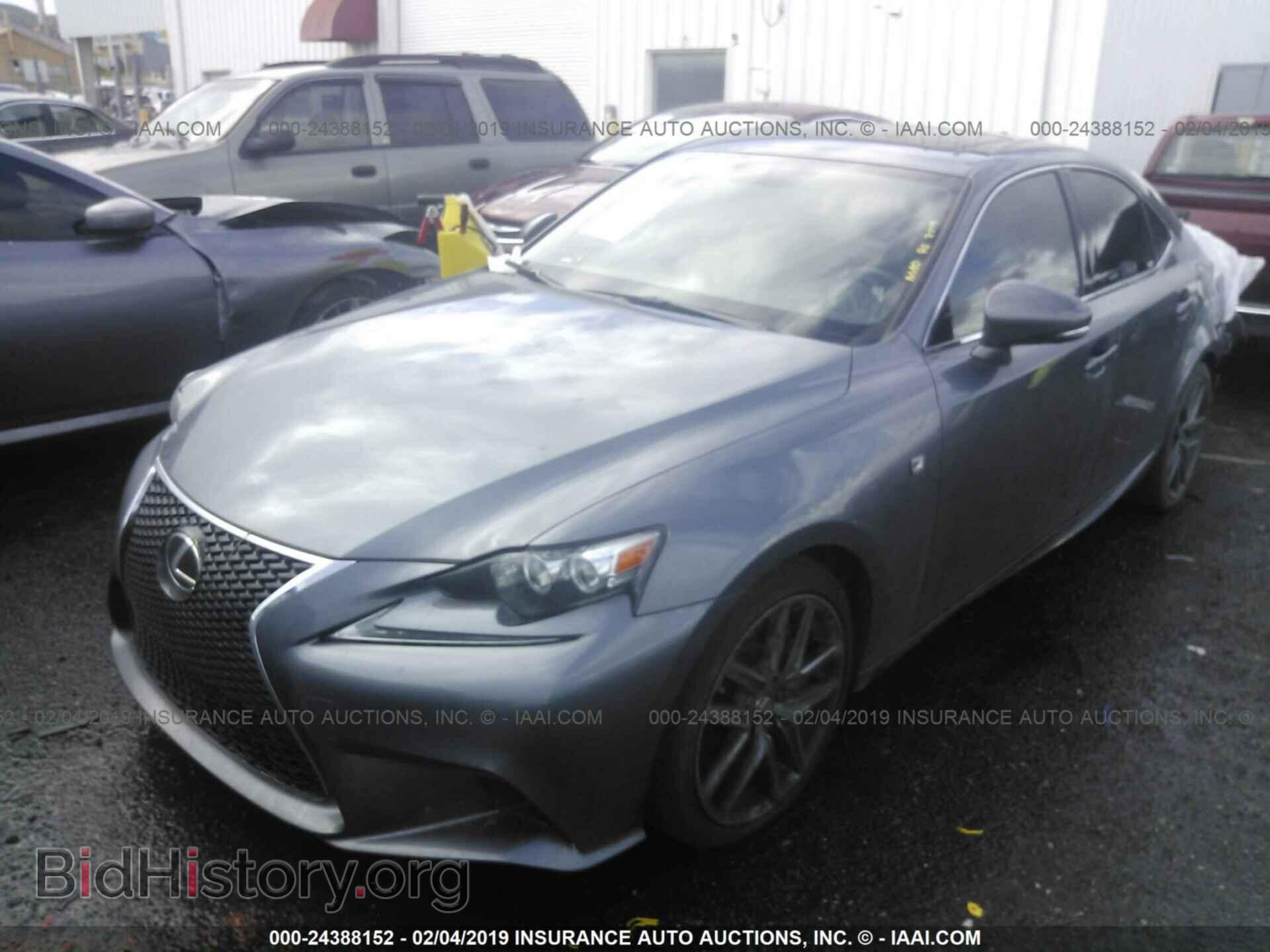 2016 LEXUS IS - VIN: JTHBA1D2XG5005418 - Photo 2