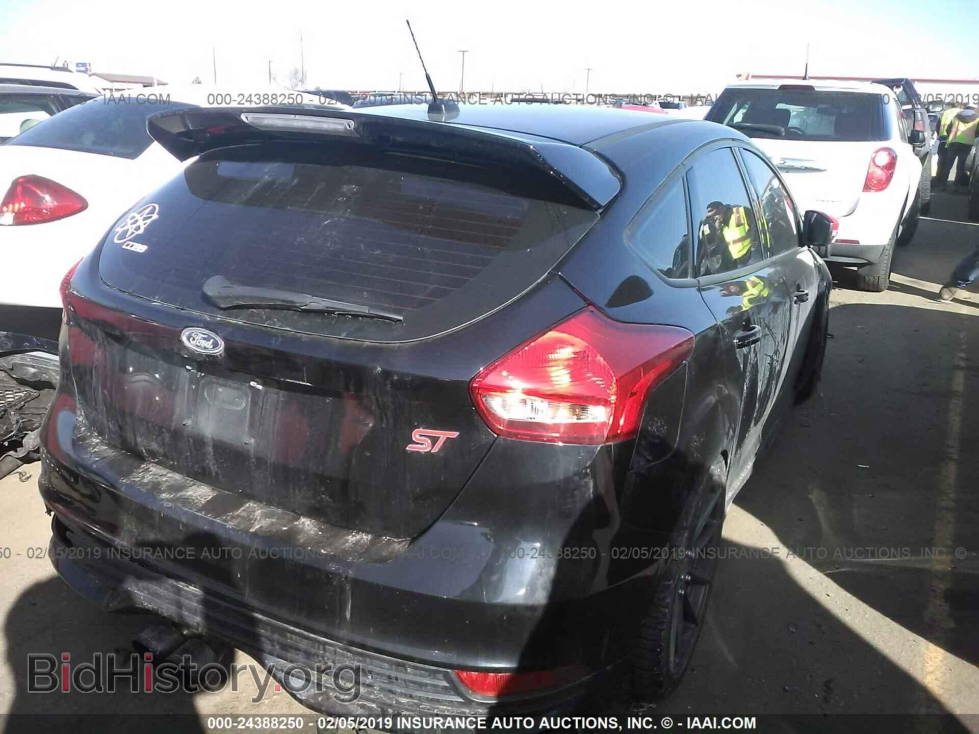 2016 FORD FOCUS - VIN: 1FADP3L98GL328001 - Photo 4