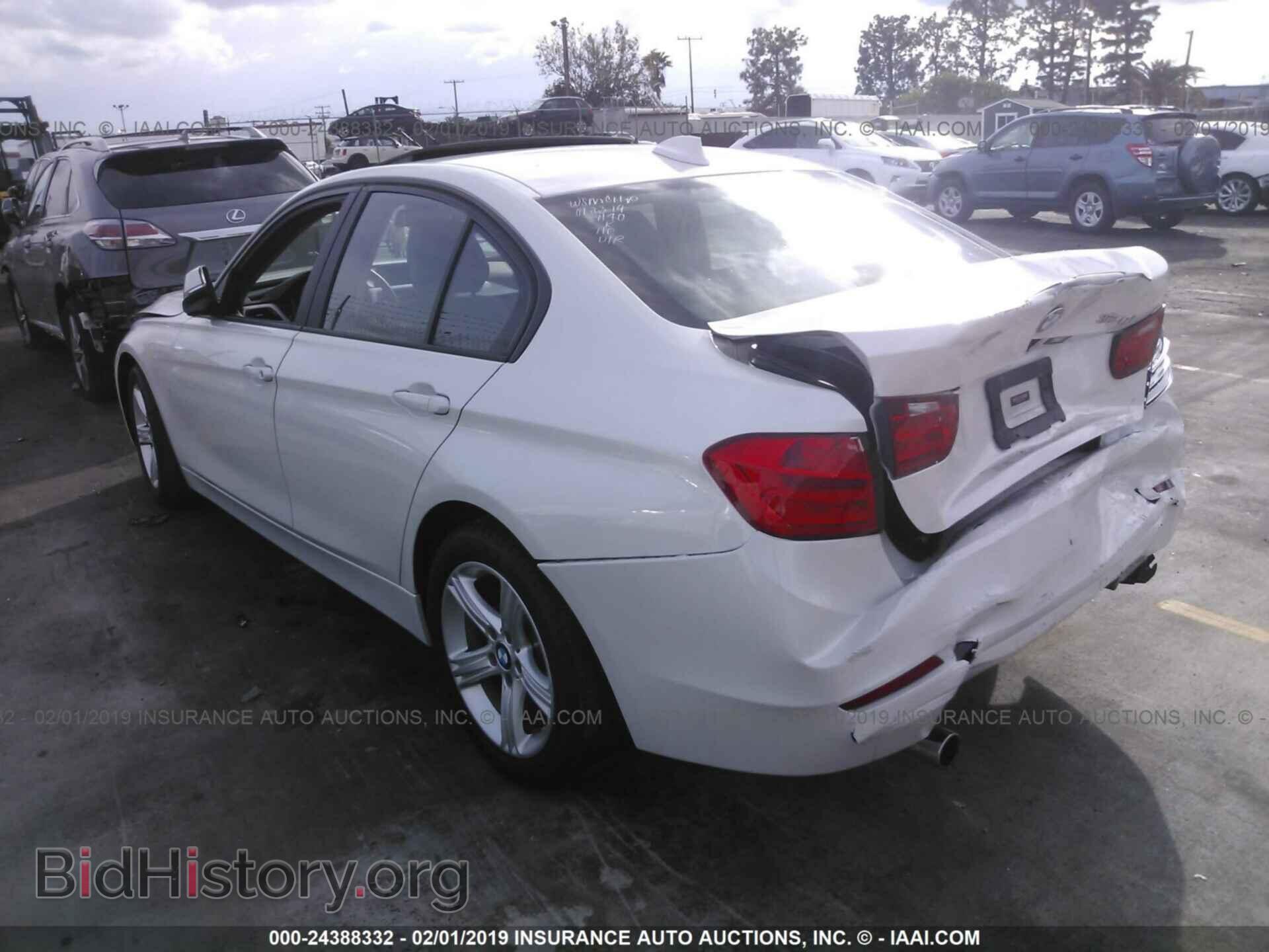 2015 BMW 320 - VIN: WBA3B1C55FK141676 - Photo 3