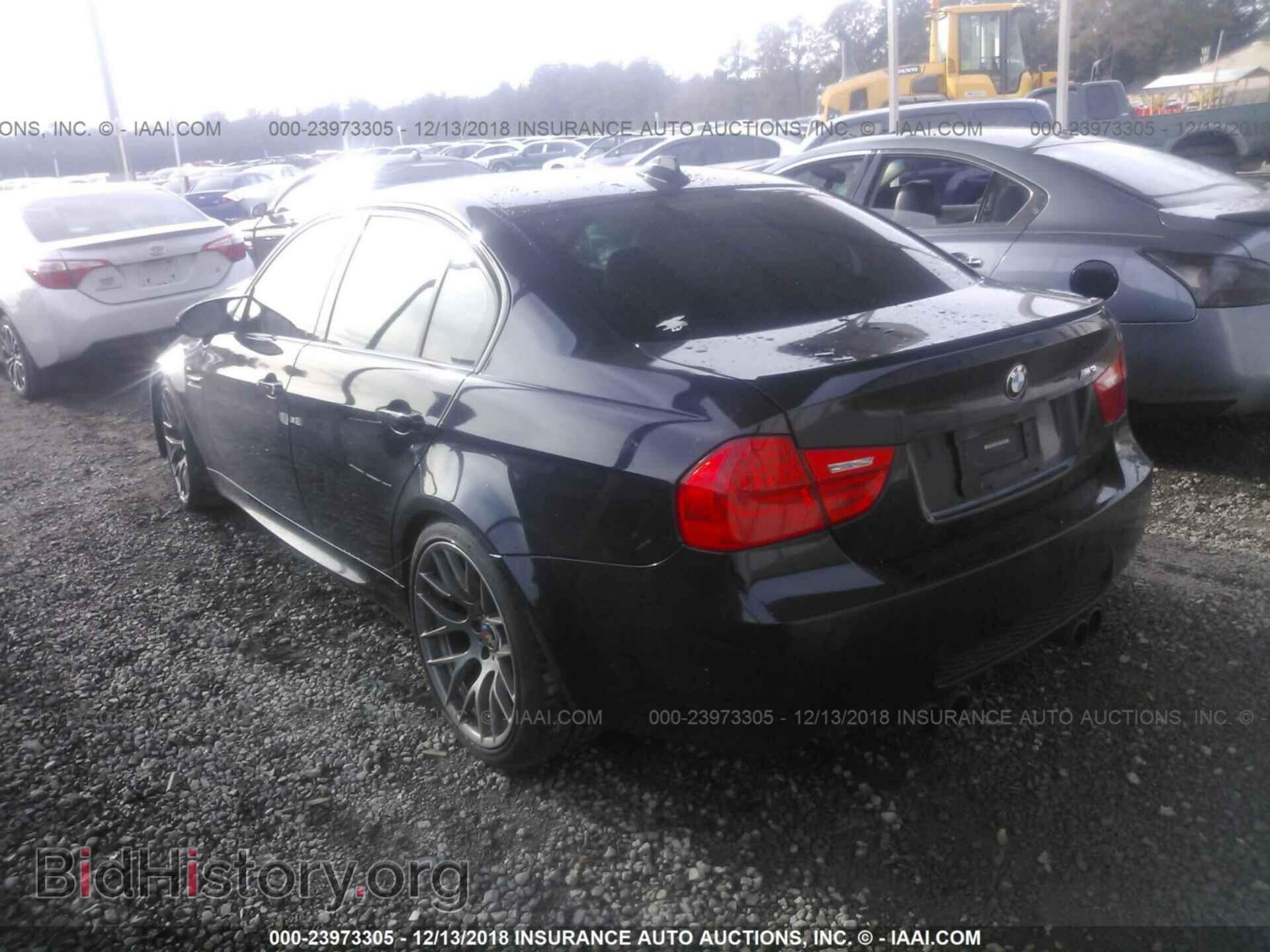 2011 BMW M3 - VIN: WBSPM9C52BE202626 - Фото 3