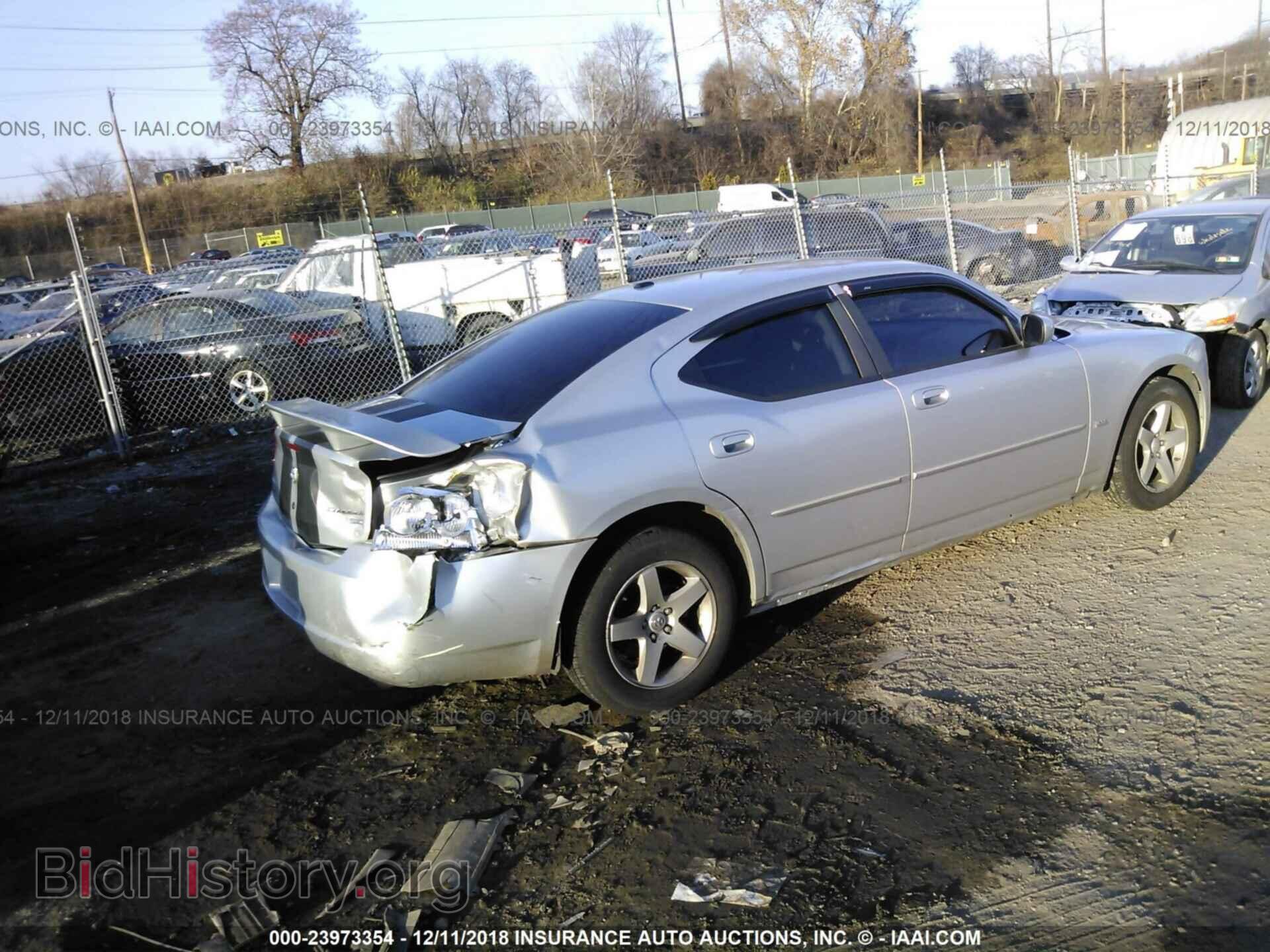 2010 DODGE CHARGER - VIN: 2B3CA3CV8AH231651 - Фото 4