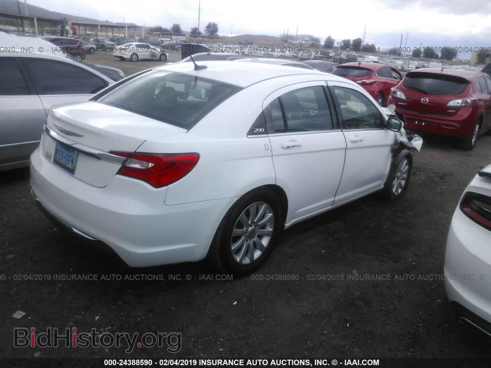 2014 CHRYSLER 200 - VIN: 1C3CCBBB4EN132336 - Фото 4