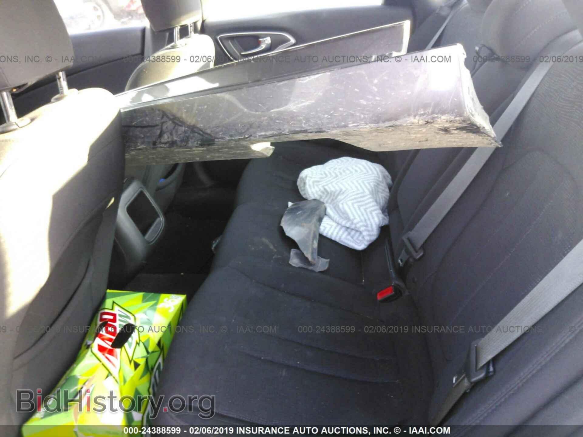 2015 CHRYSLER 200 - VIN: 1C3CCCABXFN579214 - Фото 8
